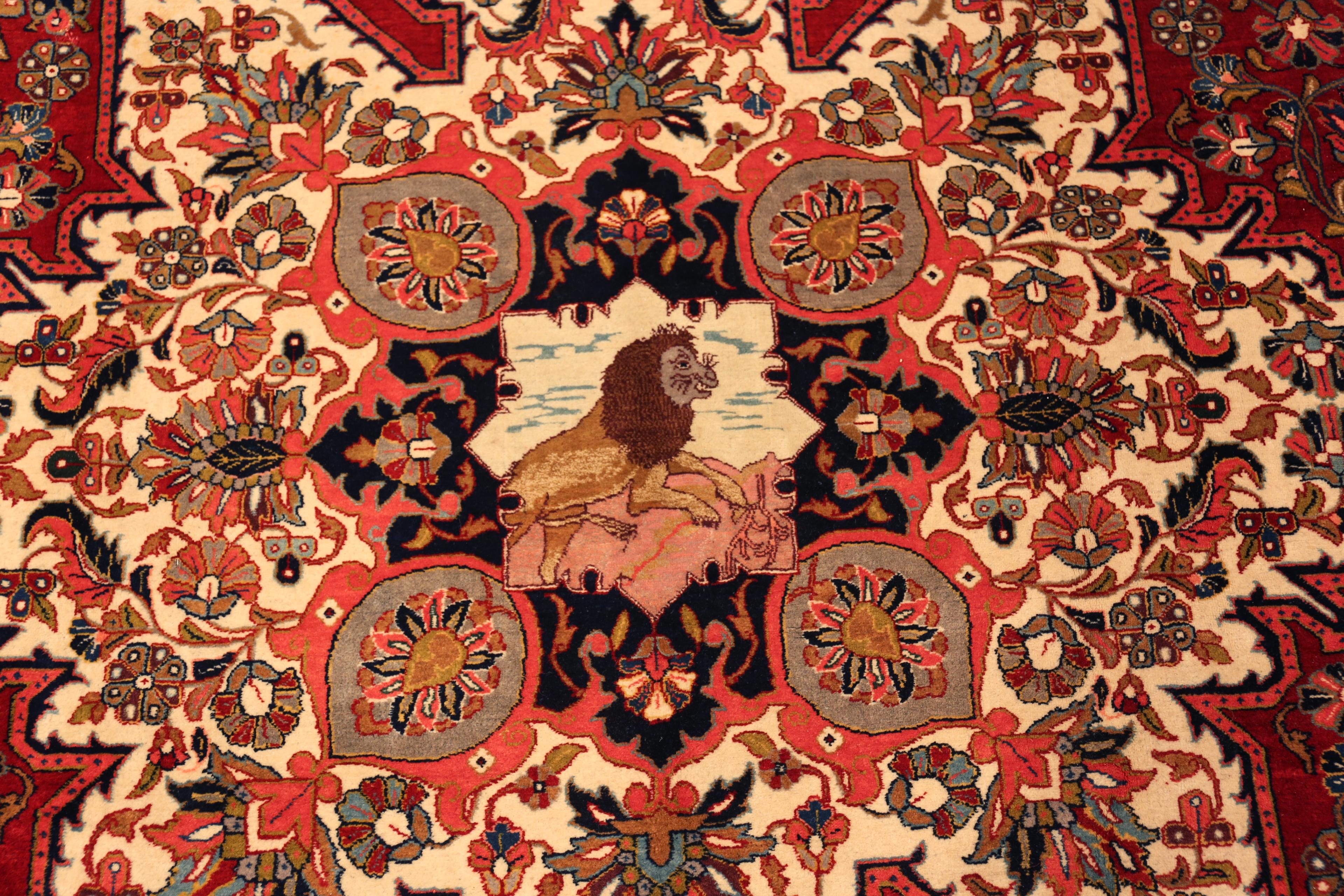 Tappeto Nazmiyal Collection Majestic Lion Garden Antique Heriz in vendita 10