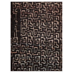 Collection Nazmiyal Meandering Labyrinthe Pattern Modern Area Rug 7'6" x 9'9"