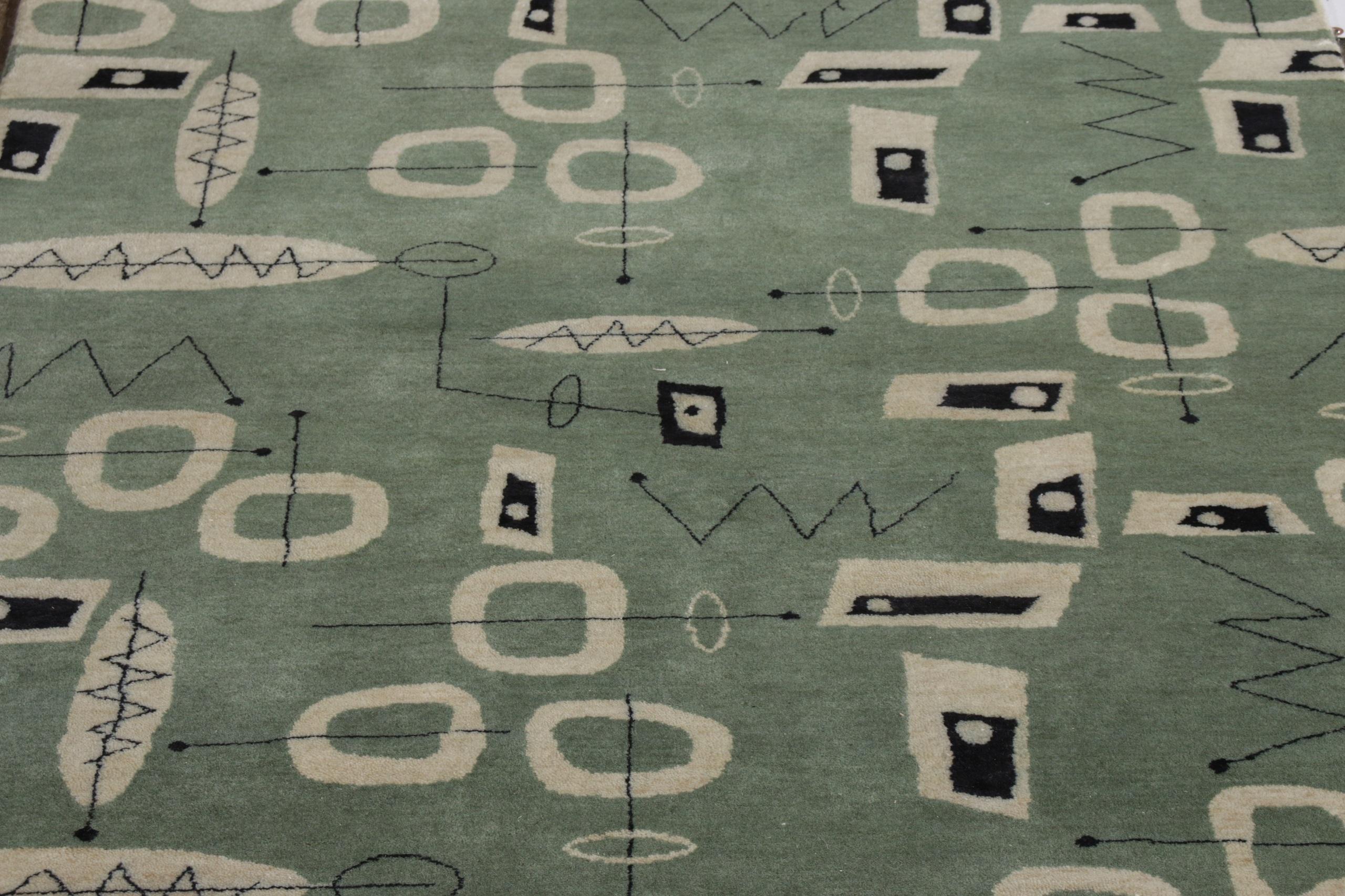 Hand-Knotted Nazmiyal Collection Mid Century Inspired Modern Area Rug 4 ft 2 in x 4 ft 3 in