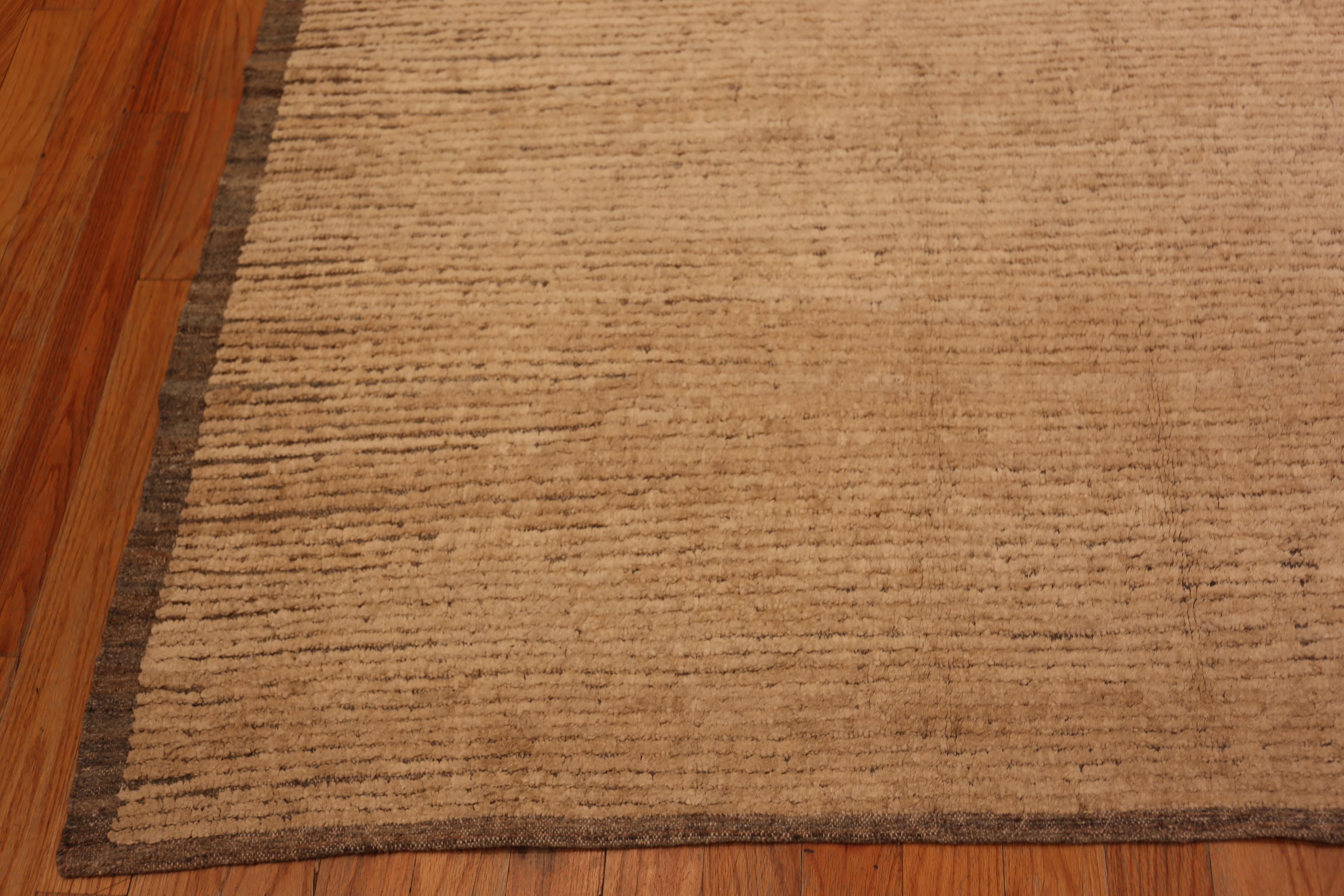 XXIe siècle et contemporain Collection Nazmiyal Collection Minimalist Cotton Rug 9 ft 8 in x 13 ft 11 in en vente