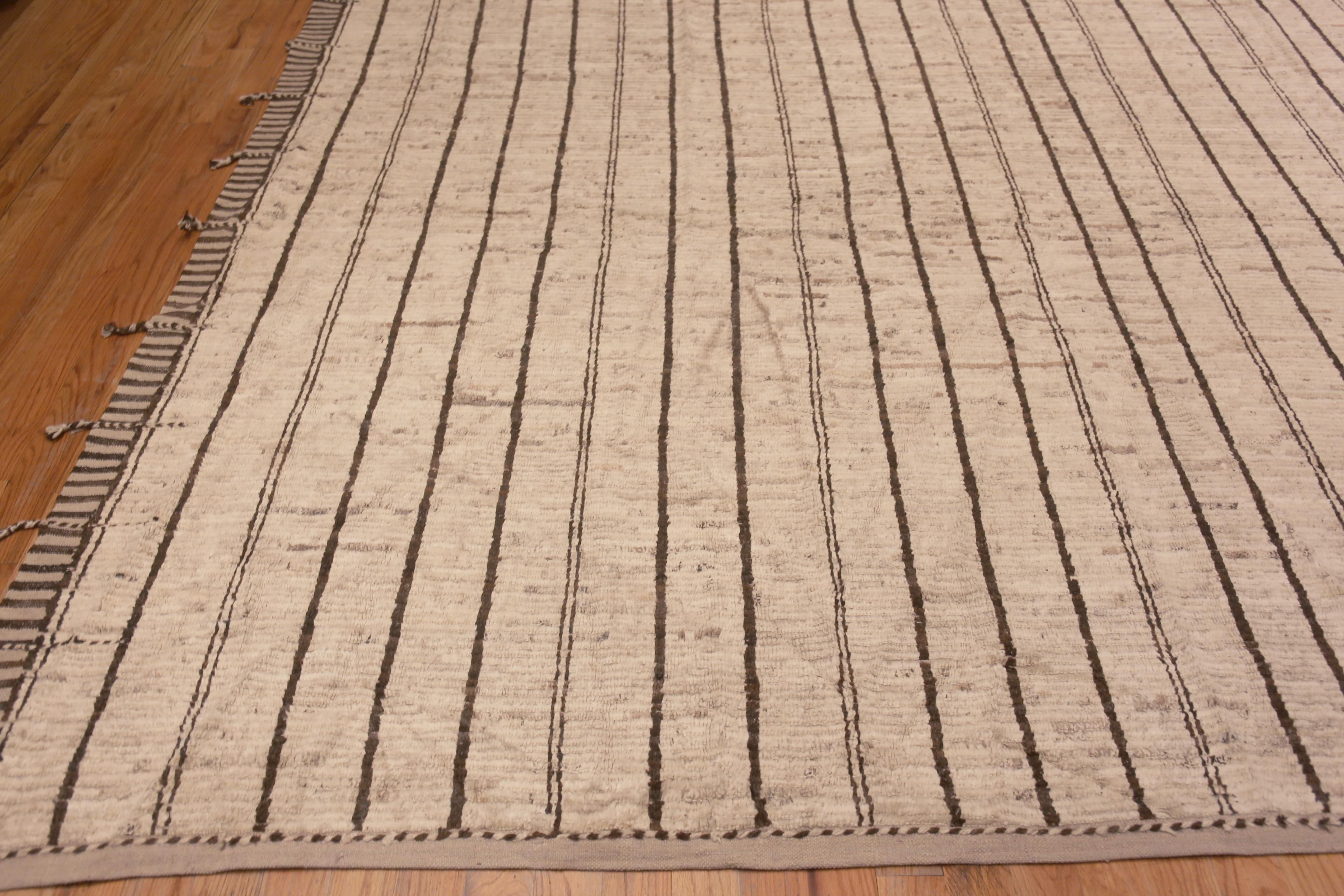Wool Nazmiyal Collection Minimalist Stripped Pattern Modern Area Rug 14' x 17'7