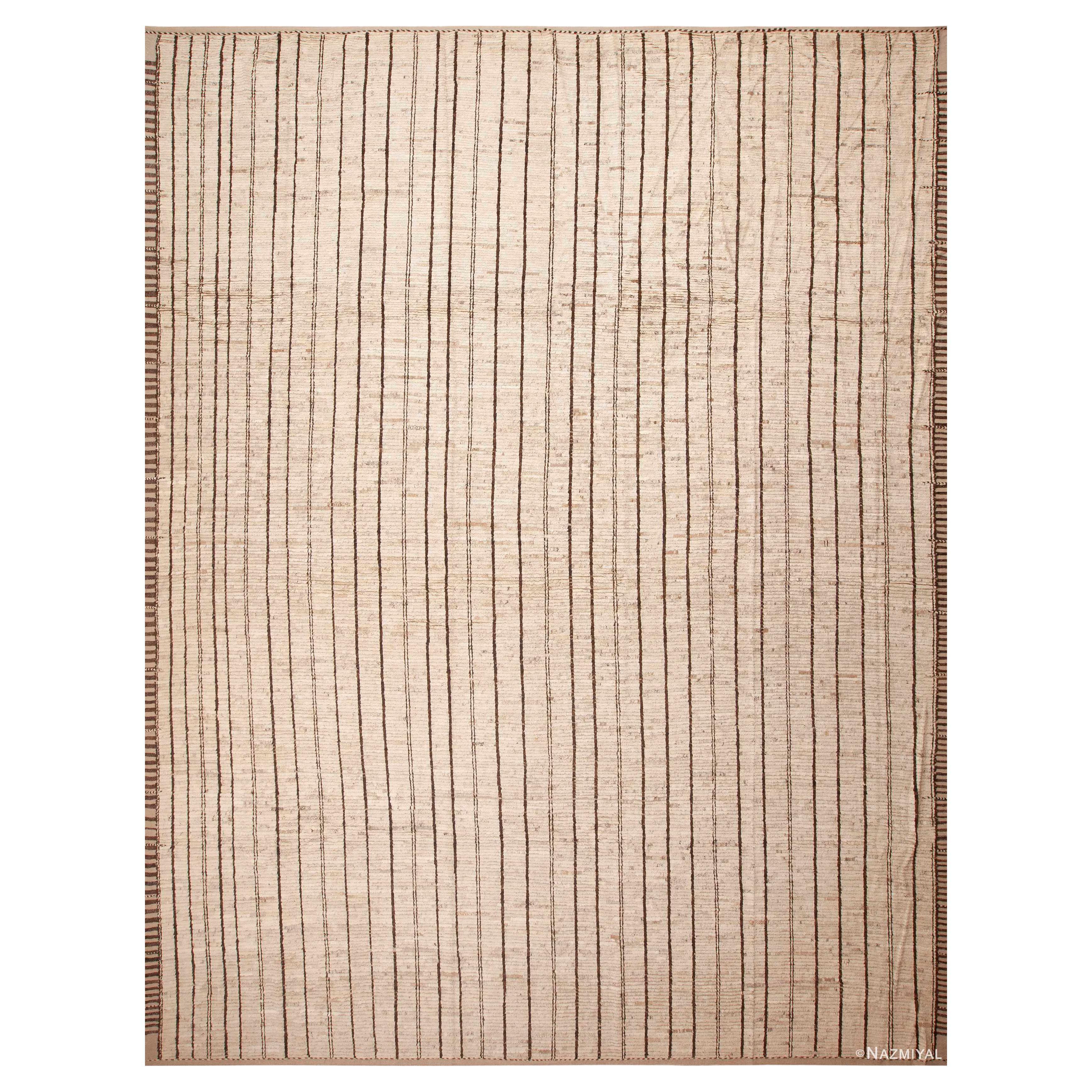 Nazmiyal Collection Minimalist Stripped Pattern Modern Area Rug 14' x 17'7" For Sale
