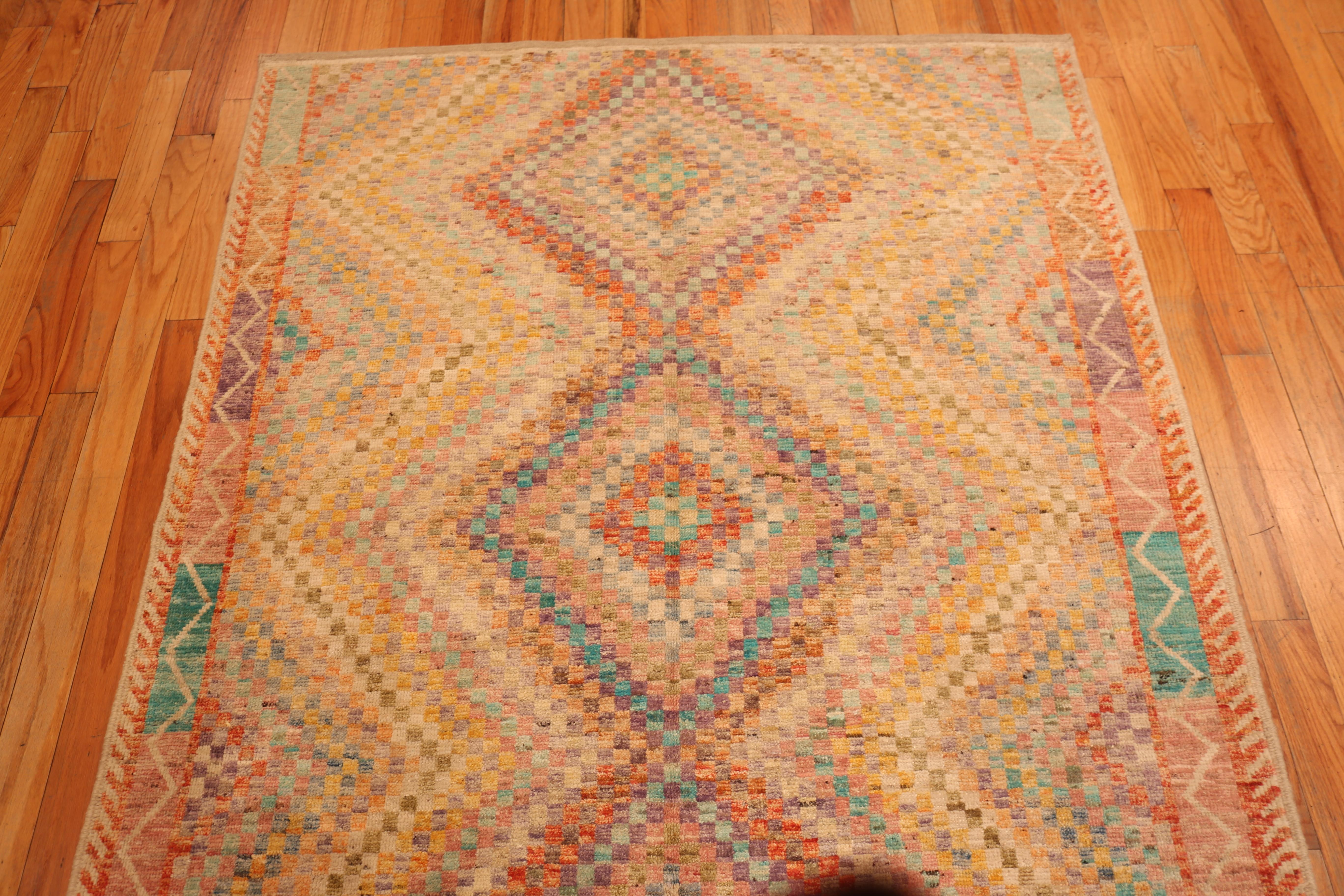 Tappeto geometrico moderno contemporaneo Artful Composition, Paese d'origine: Asia centrale, Data di realizzazione: Moderno