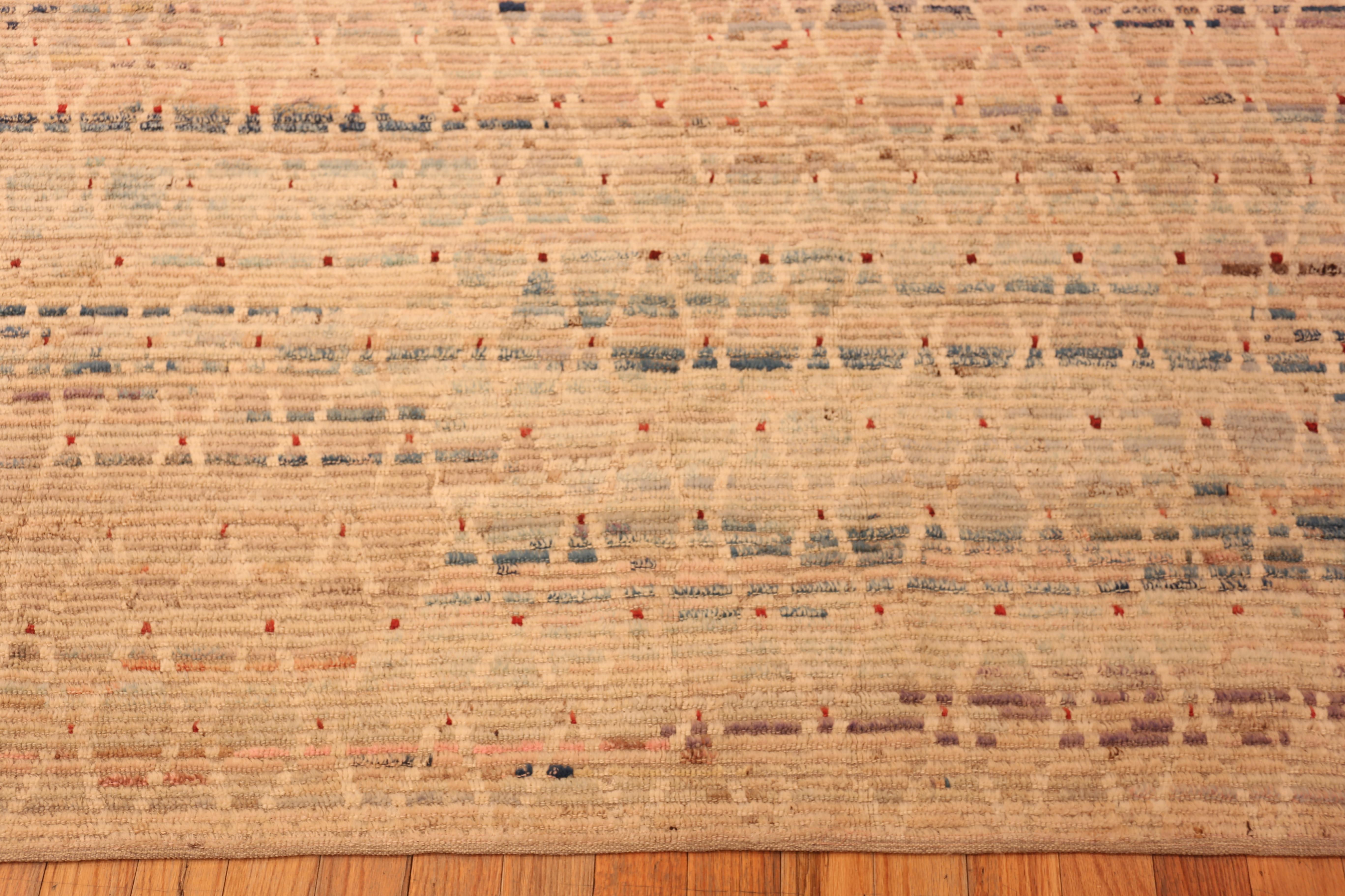 Afghan Collection S Contemporary Rug 6 ft 10 in x 10 ft en vente