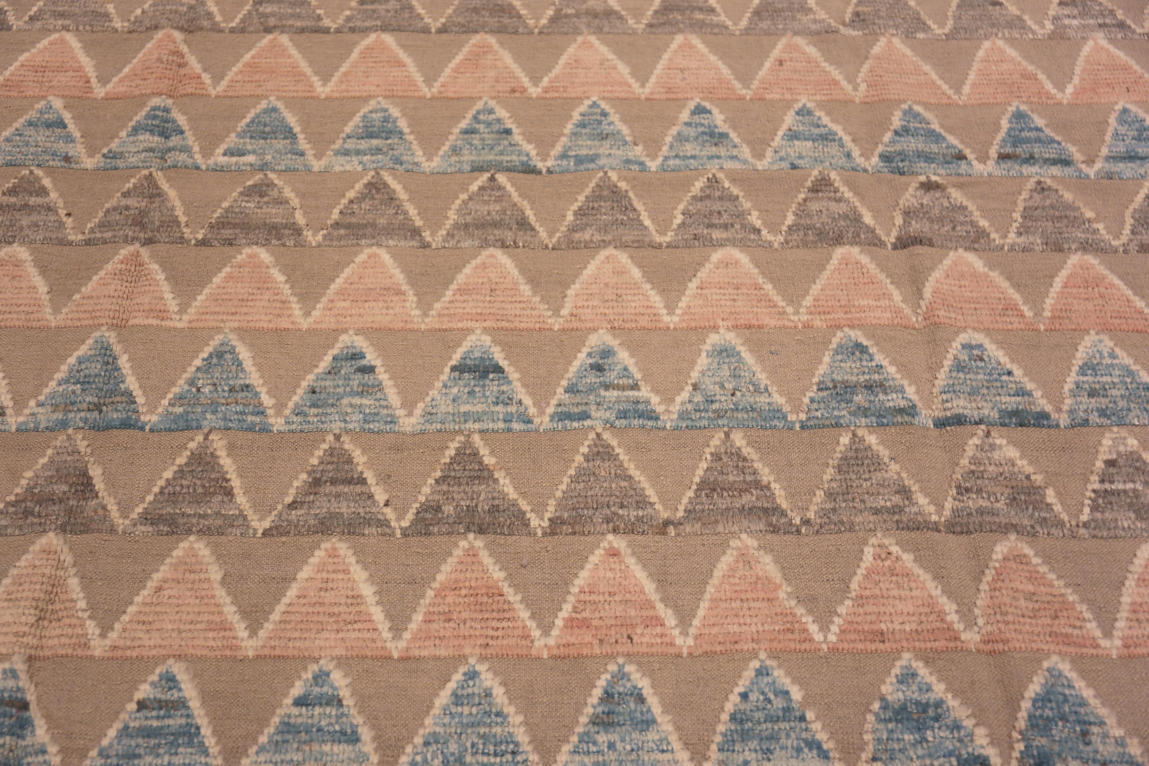 Beautiful Calming Neutral Color Modern Contemporary Soft Pastel Color High Low Pile Geometric Chevron Design Rug, Country If Origin: Central Asia, Circa Date: Modern Rug 
