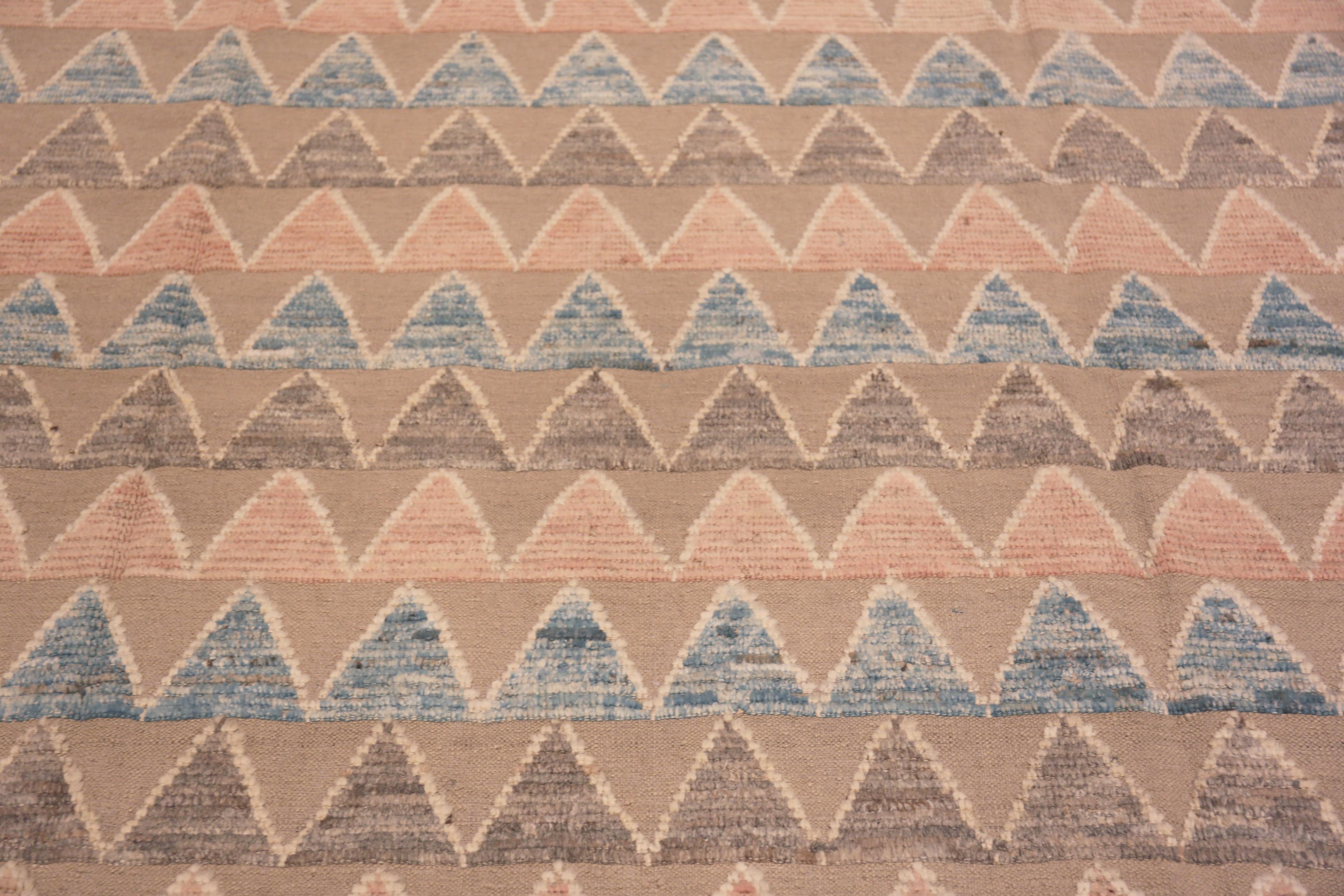 Hand-Knotted Nazmiyal Collection Modern High Low Pile Geometric Chevron Design Rug 9'6