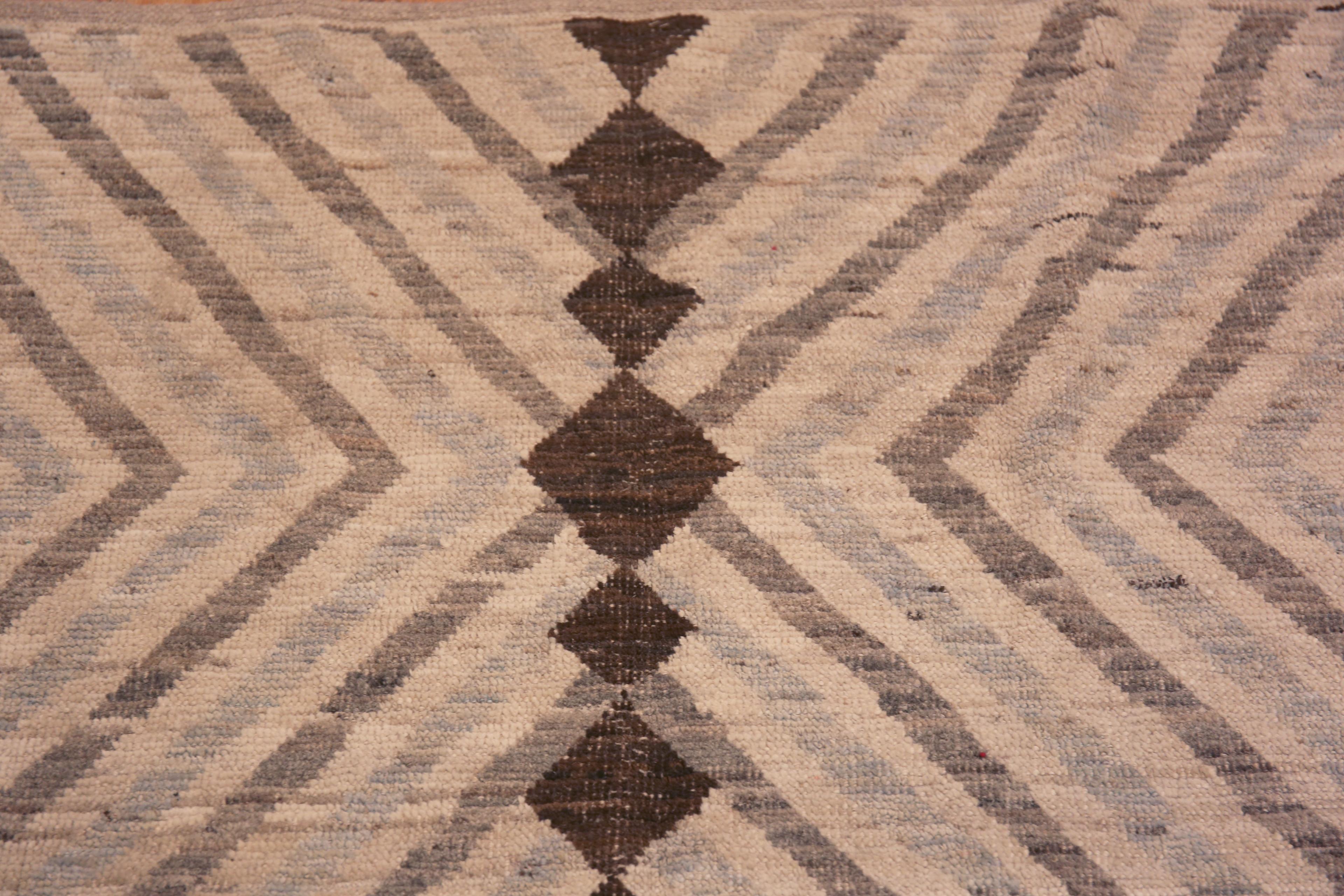 Annodato a mano Nazmiyal Collection Tappeto moderno marocchino berbero Beni Ourane Design/One 6'9