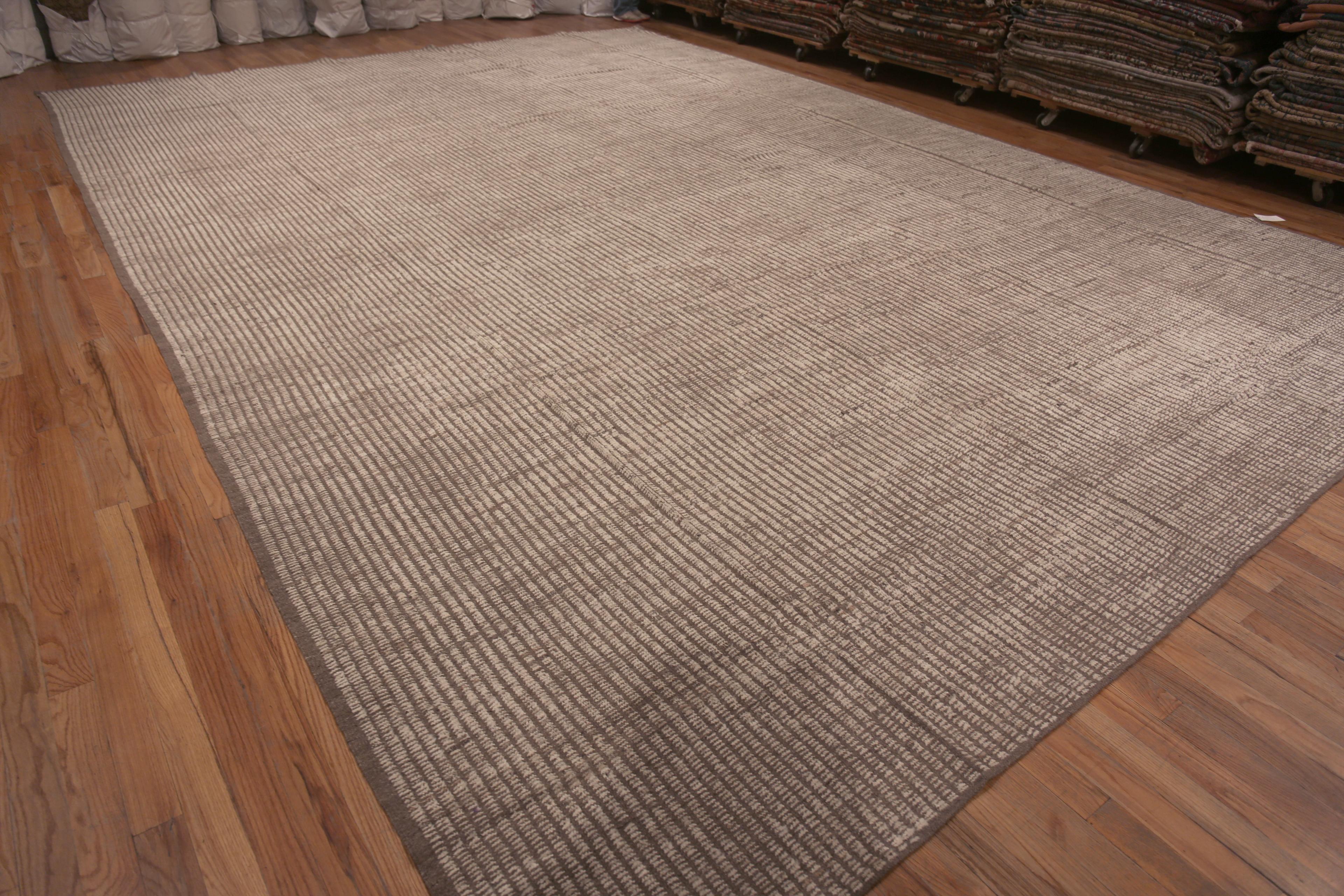Hand-Knotted Nazmiyal Collection Modern Neutral Minimalist Abstract Area Rug 15'1