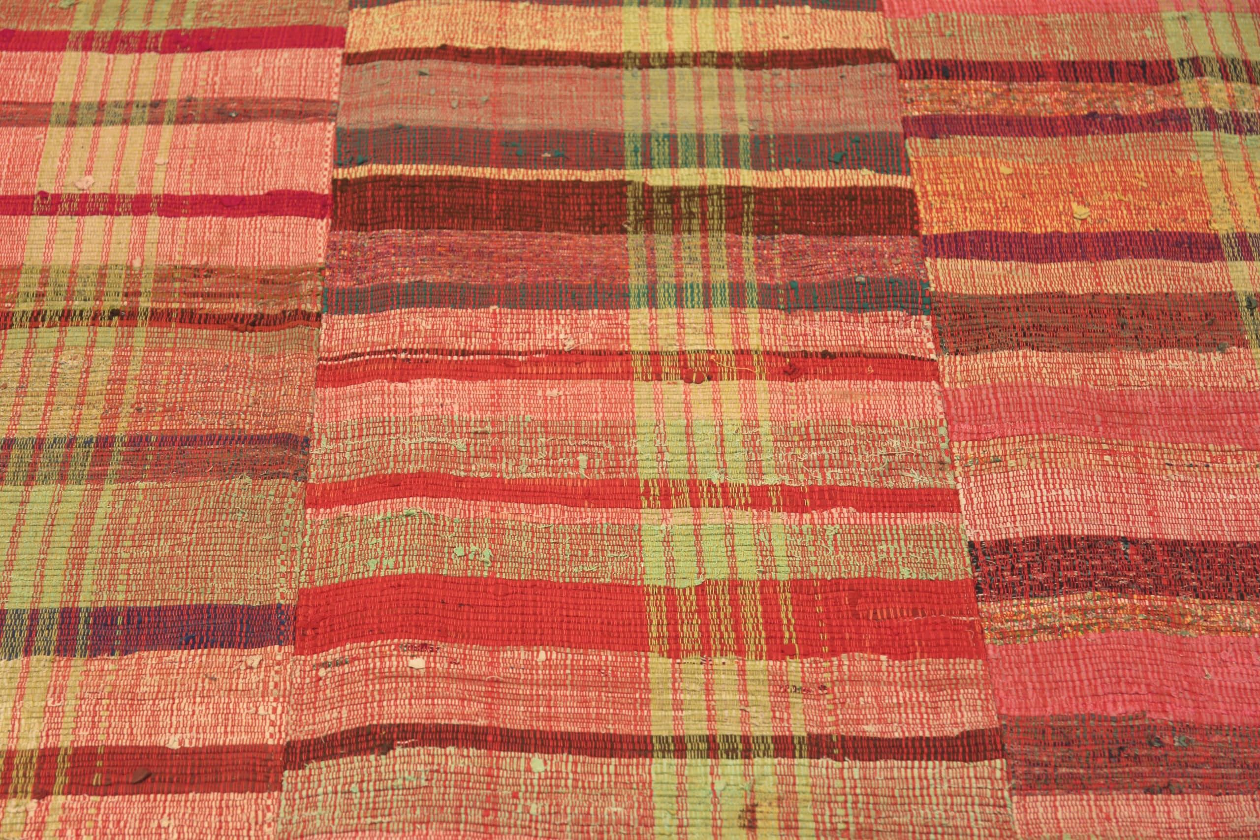 Moderner Rag-Teppich der Nazmiyal-Kollektion. 10 ft x 12 ft 9 in (Handgeknüpft) im Angebot