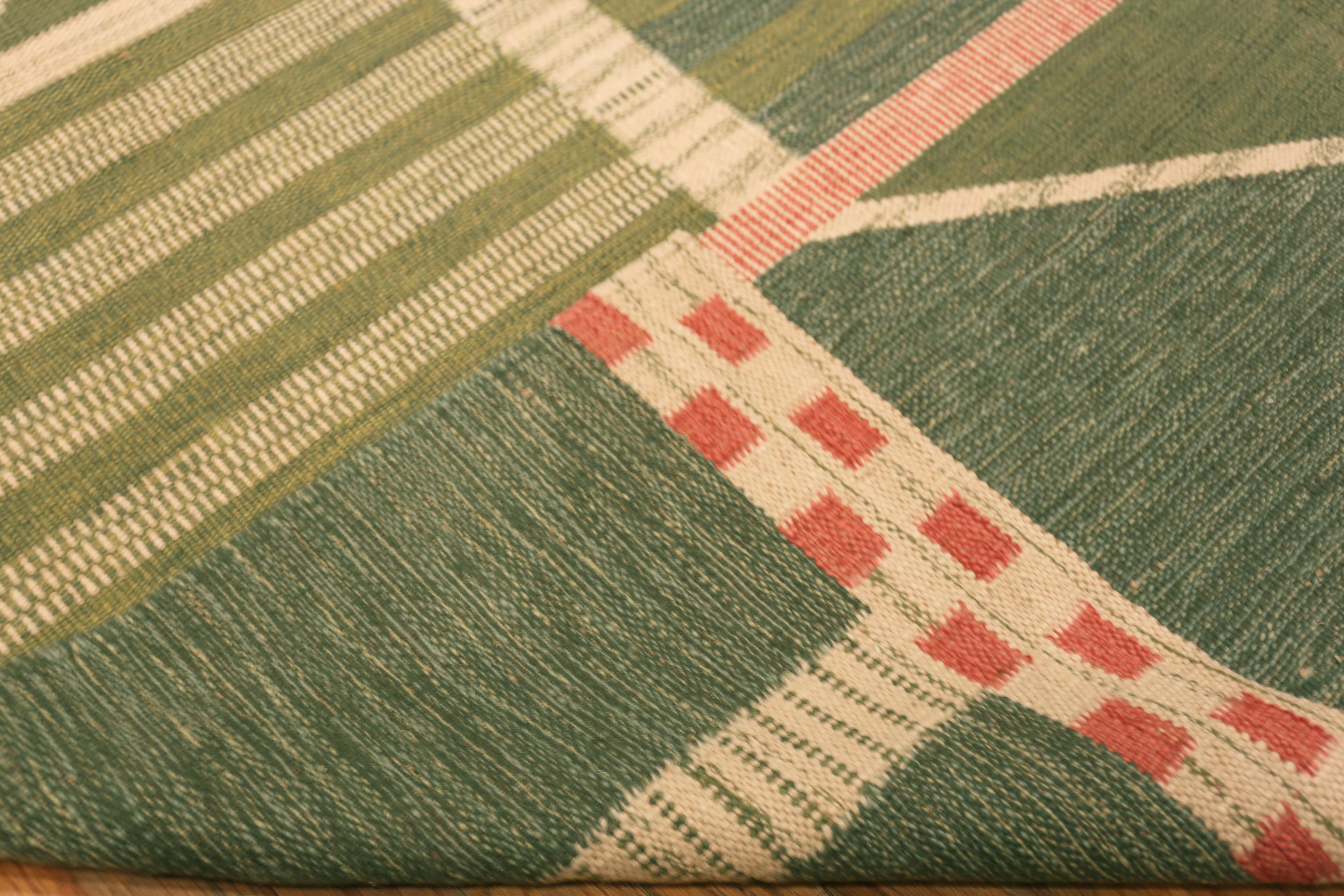 Nazmiyal Collection Moderne schwedische inspiriert Kilim Teppich 9 ft 5 in x 11 ft 8 in im Zustand „Neu“ im Angebot in New York, NY