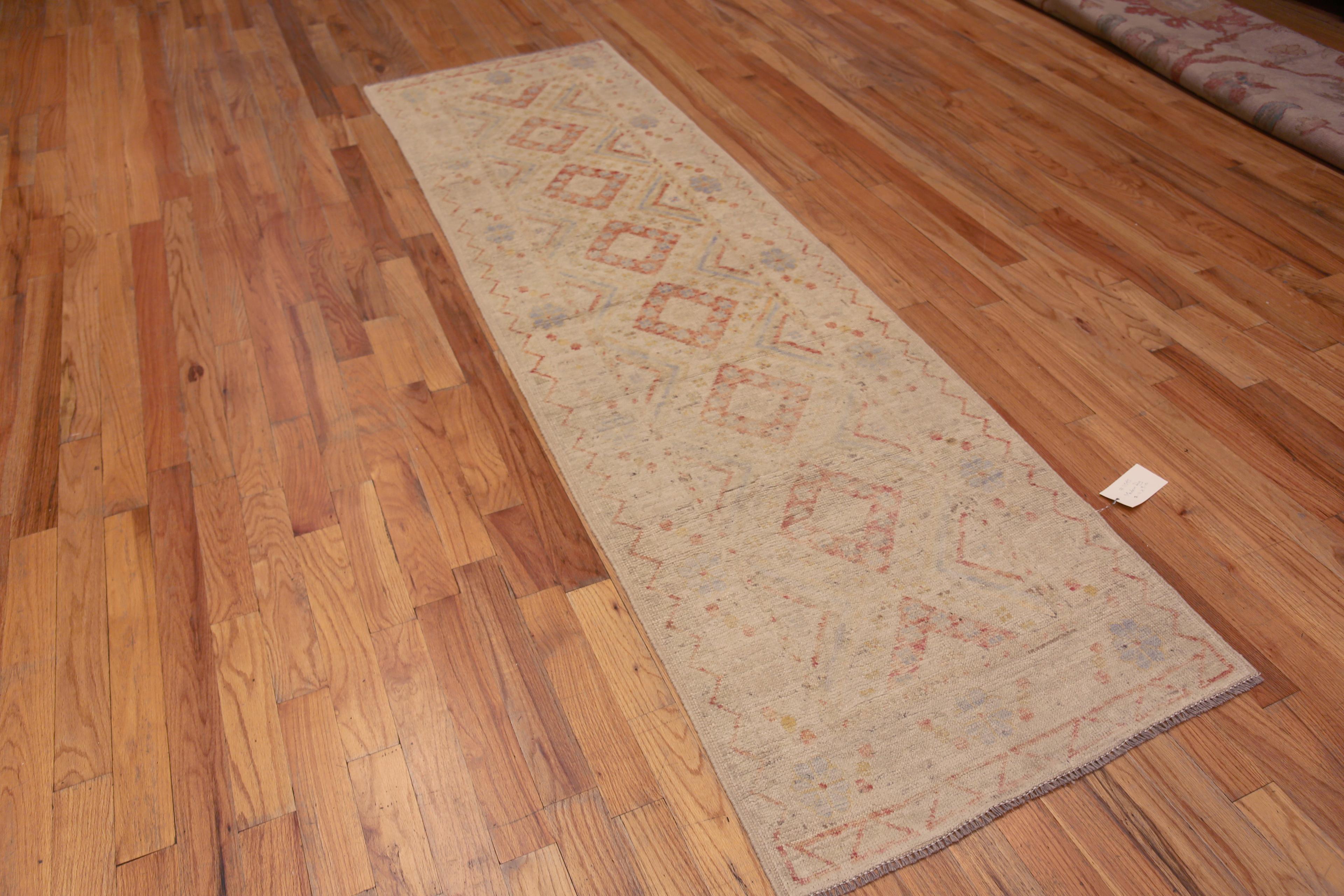 Gorgeous Abstract Folk Art Contemporary Central Asian Area Rug, Country of Origin: Central Asia, Circa date: Modern Rugs