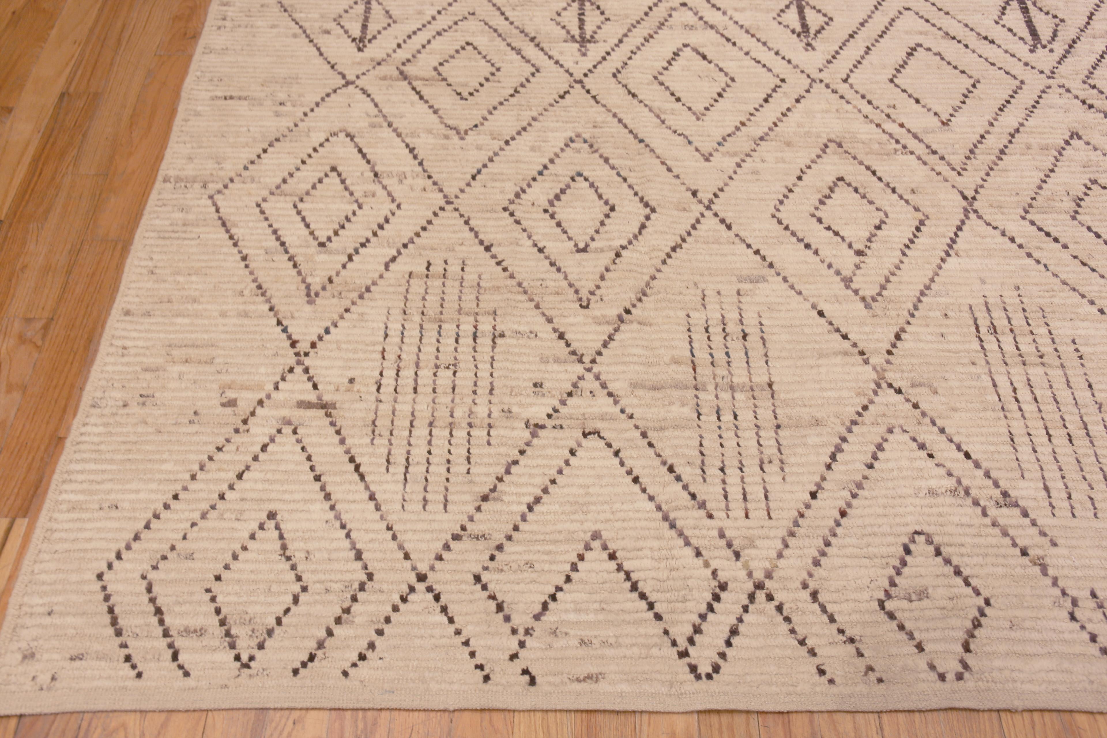 Nazmiyal Collection Modern Tribal Moroccan Beni Ourain Design Rug 9'3