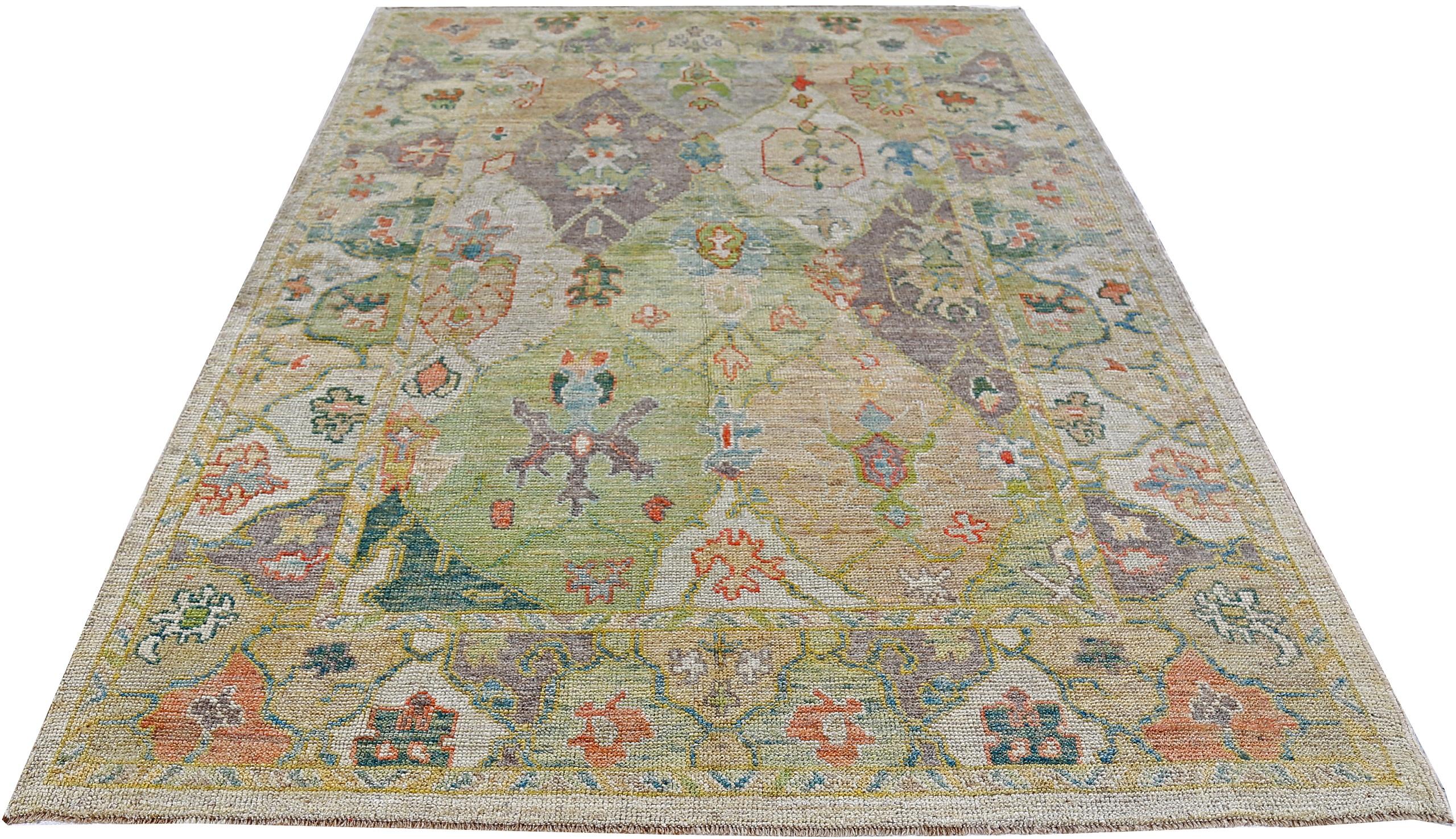 Nazmiyal Collection Modern Turkish Oushak Rug 6 ft 10 in x 9 ft 7 in In New Condition In New York, NY