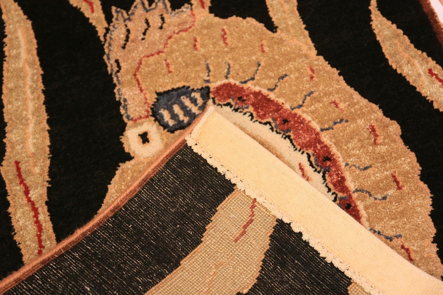 XXI secolo e contemporaneo Nazmiyal Collection Tappeto moderno turco a cavalluccio marino 2 ft x 3 ft in vendita