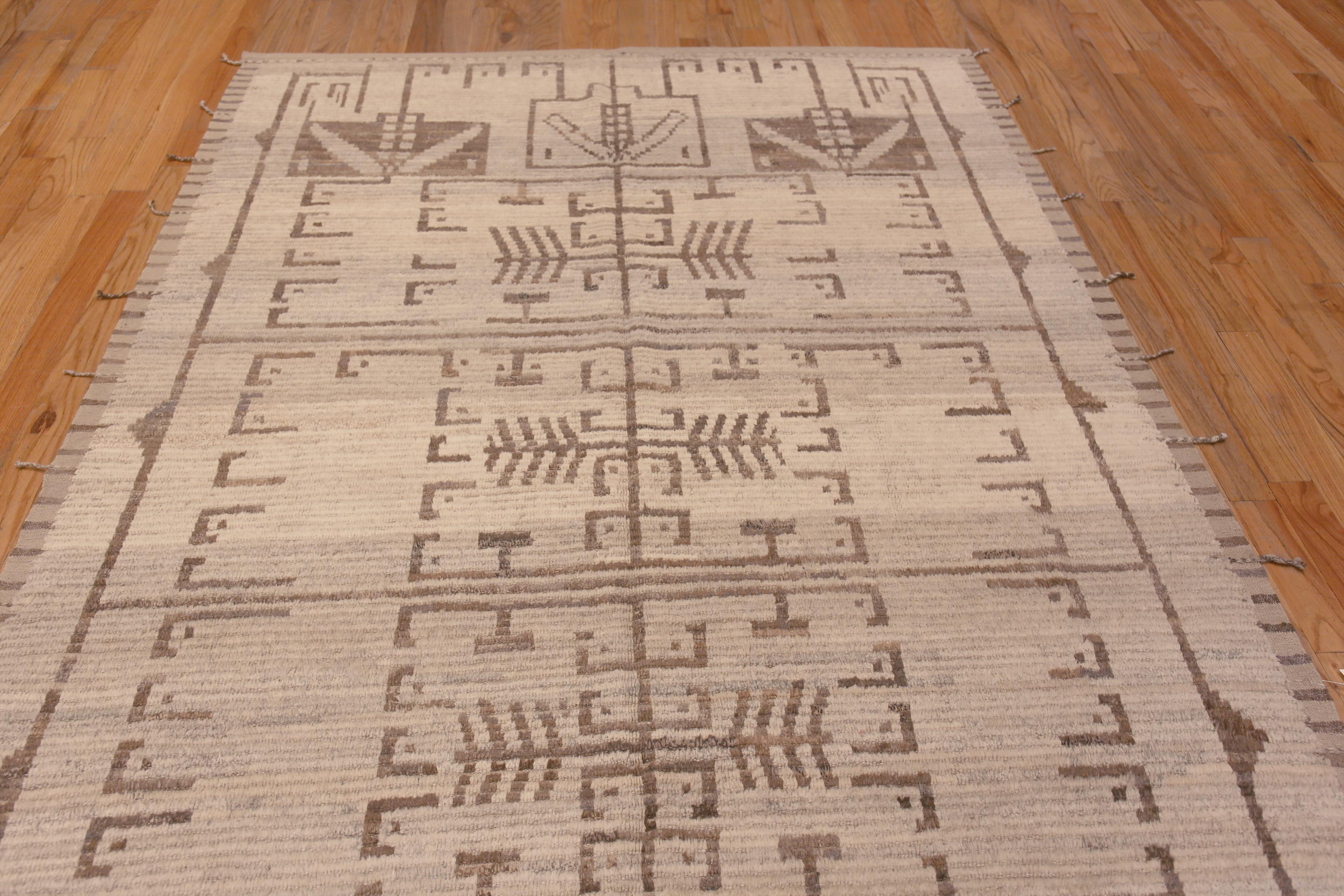 Contemporary Nazmiyal Collection Neutral Cream Tribal Geometric Modern Area Rug 6'8