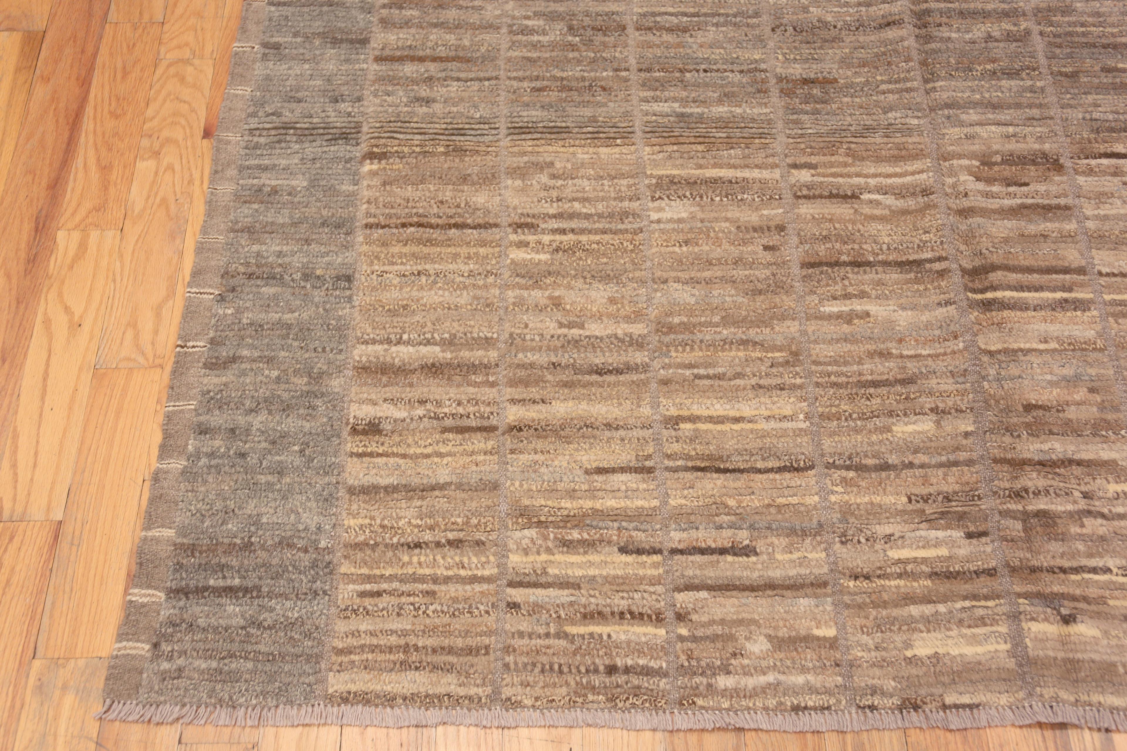 Nazmiyal Collection Neutral Earth Color Modern Contemporary Area Rug 6'2
