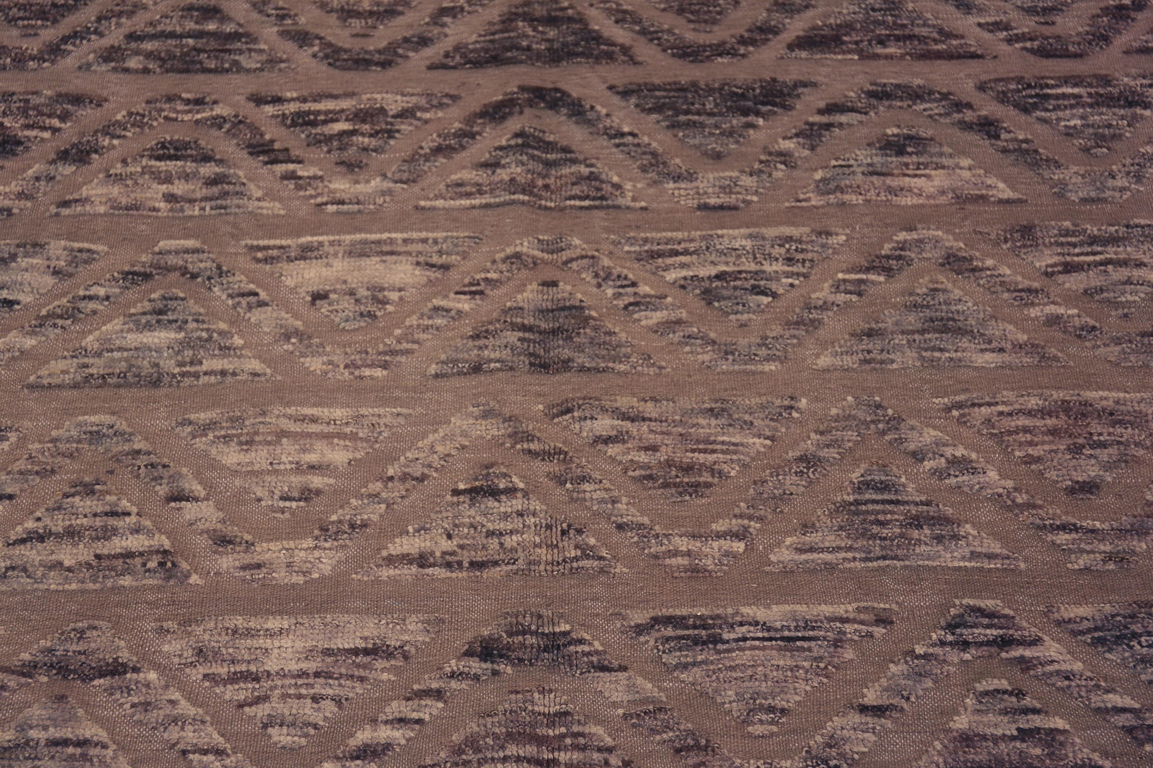 Hand-Knotted Nazmiyal Collection Neutral Geometric Chevron Deign Modern Area Rug 6'7