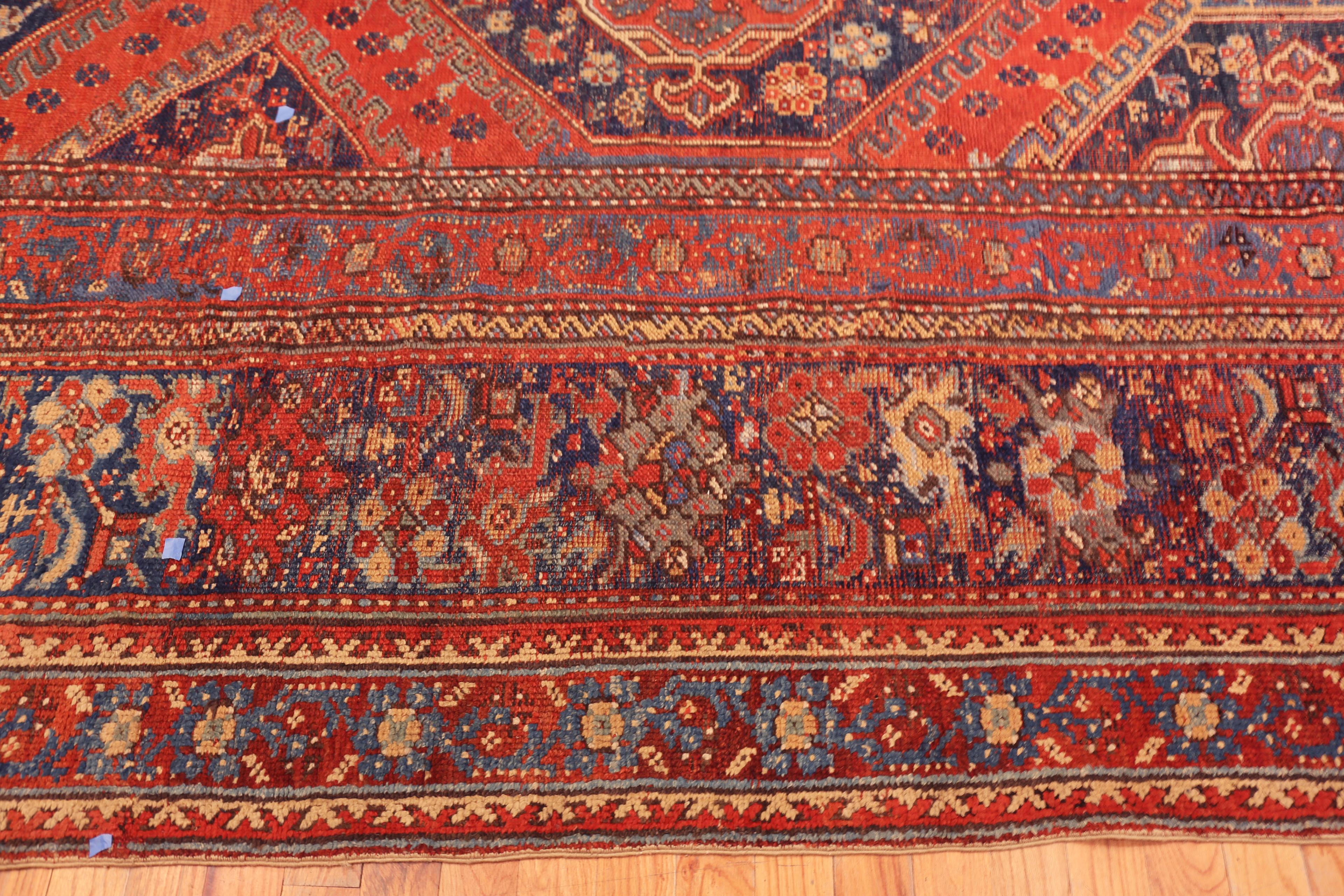 Tappeto Oushak turco antico sovradimensionato Collection'S 18 ft 6 in x 21 ft 4 in In condizioni buone in vendita a New York, NY