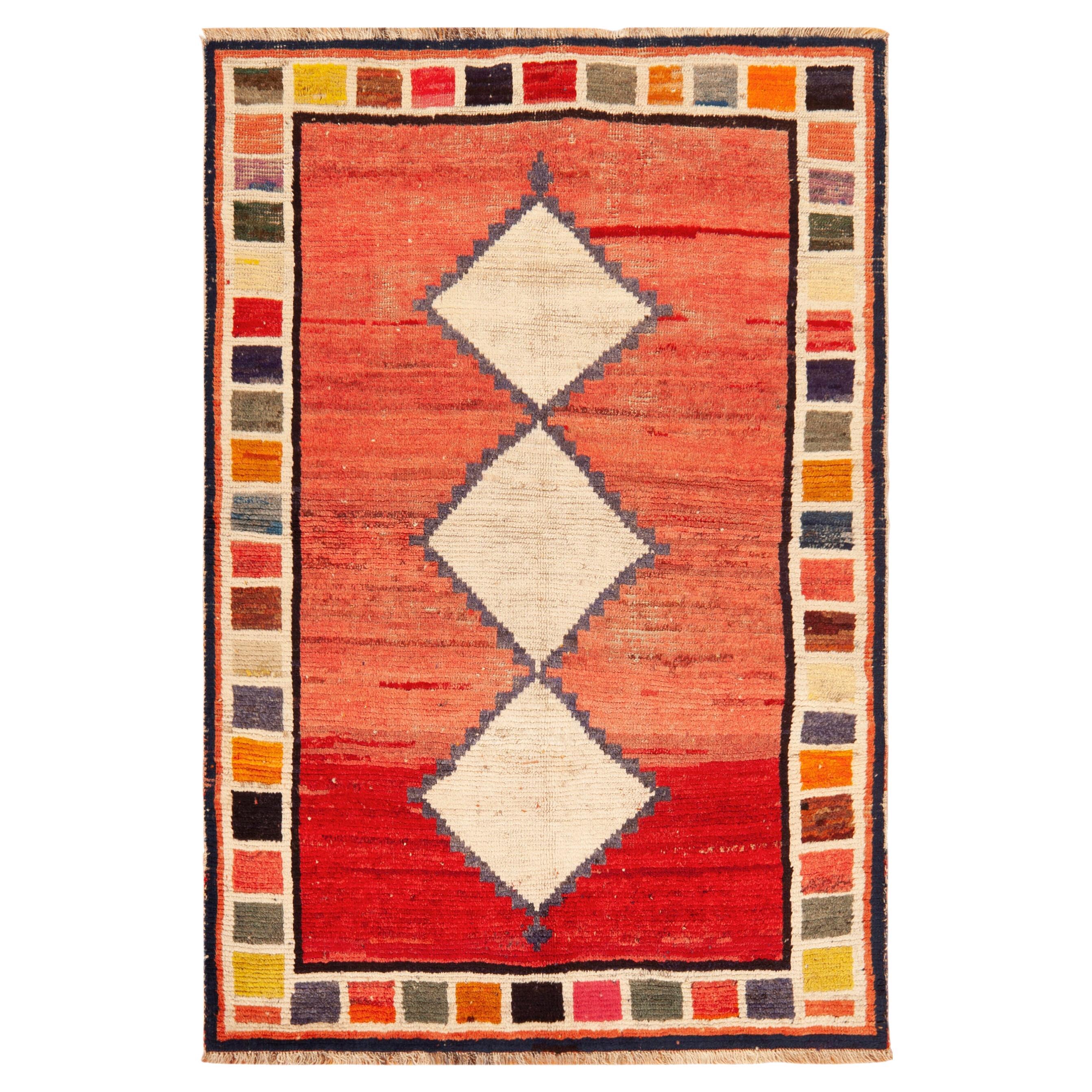 Nazmiyal Collection Persischer Gabbeh-Teppich mit Korallenfeld 4 ft x 6 ft
