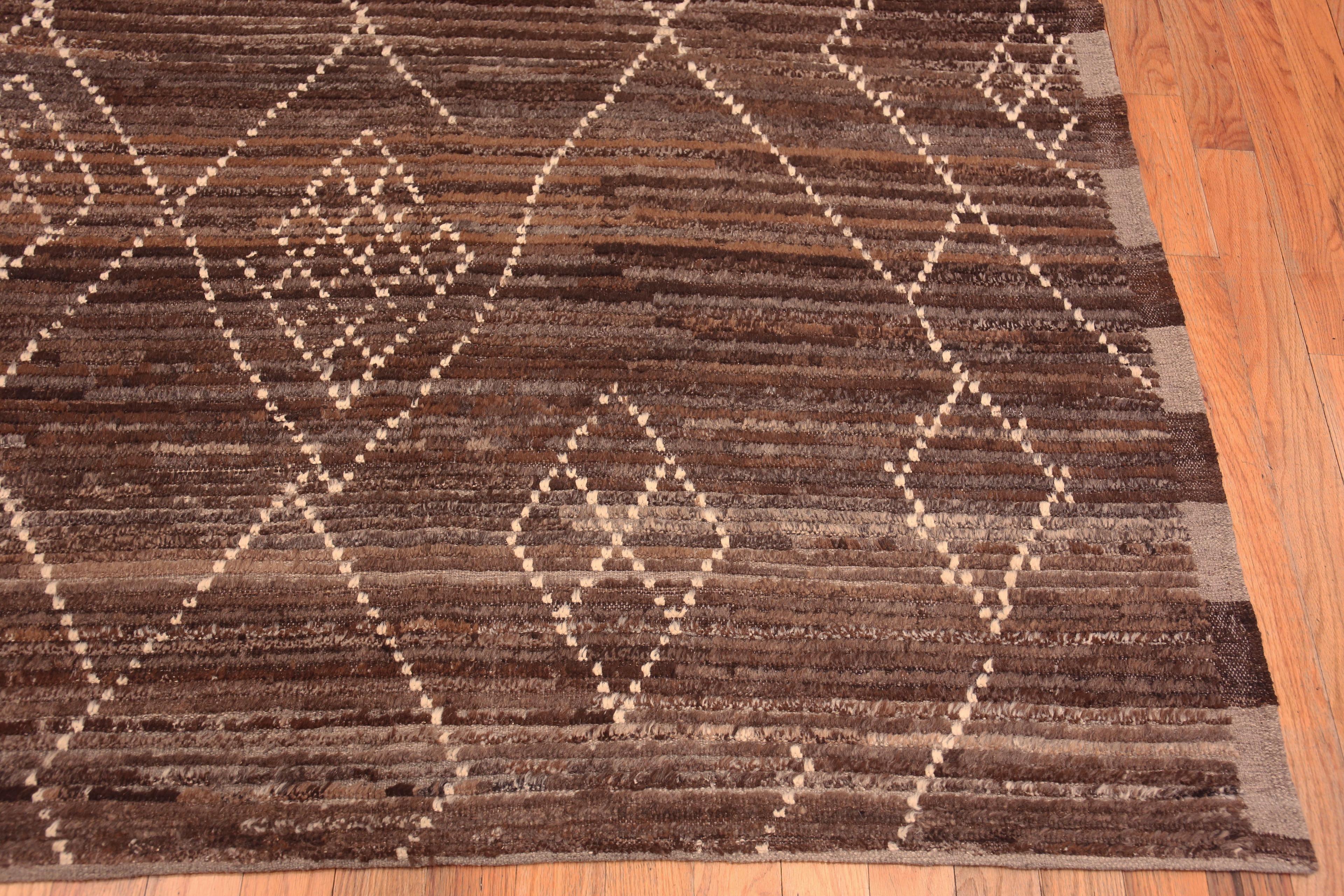 Nazmiyal Collection Primitive Tribal Geometric Pattern Modern Rug 9'2