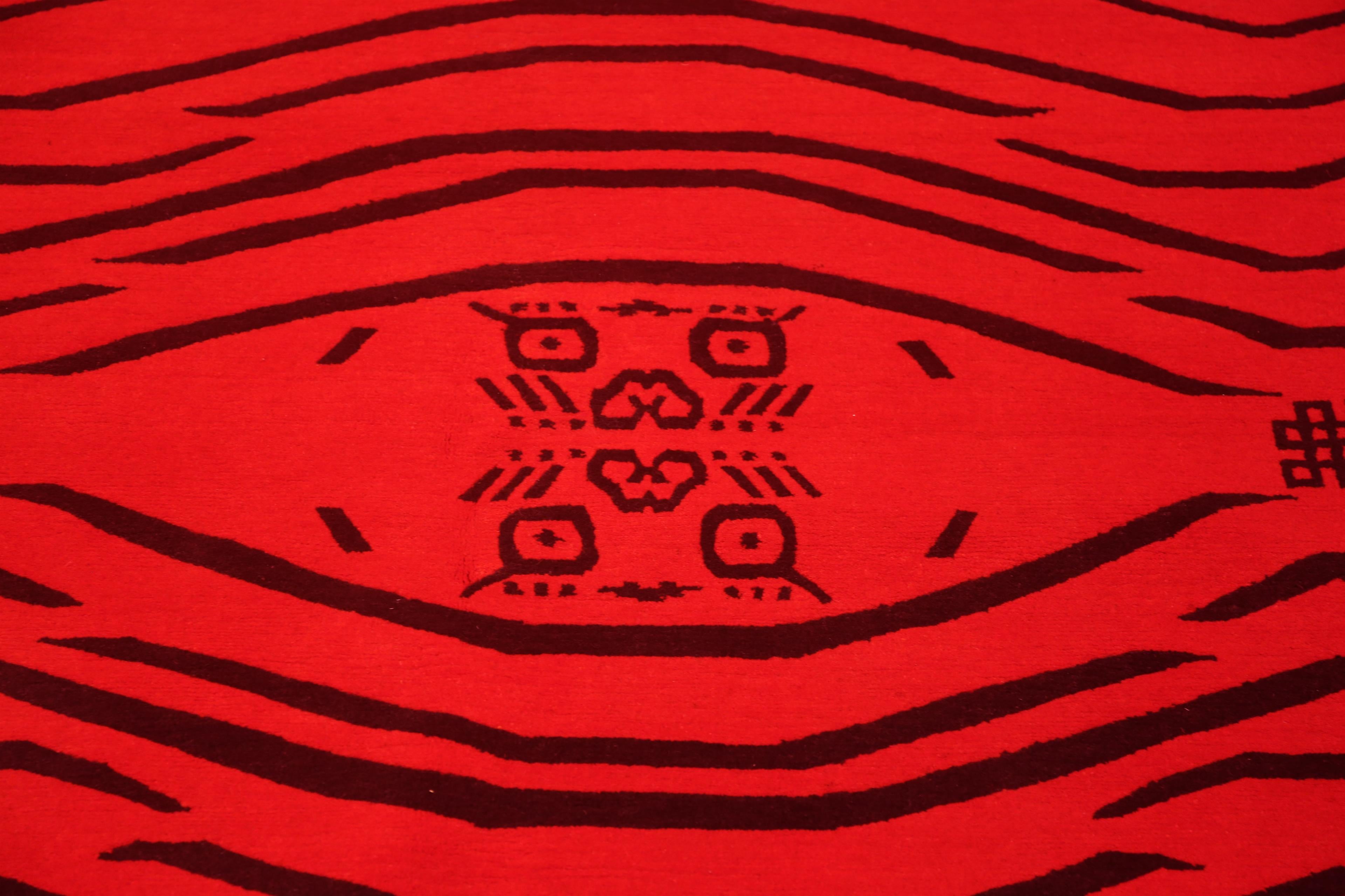 Central Asian Nazmiyal Collection Red & Black Artistic Modern Tiger Design Rug 5'1