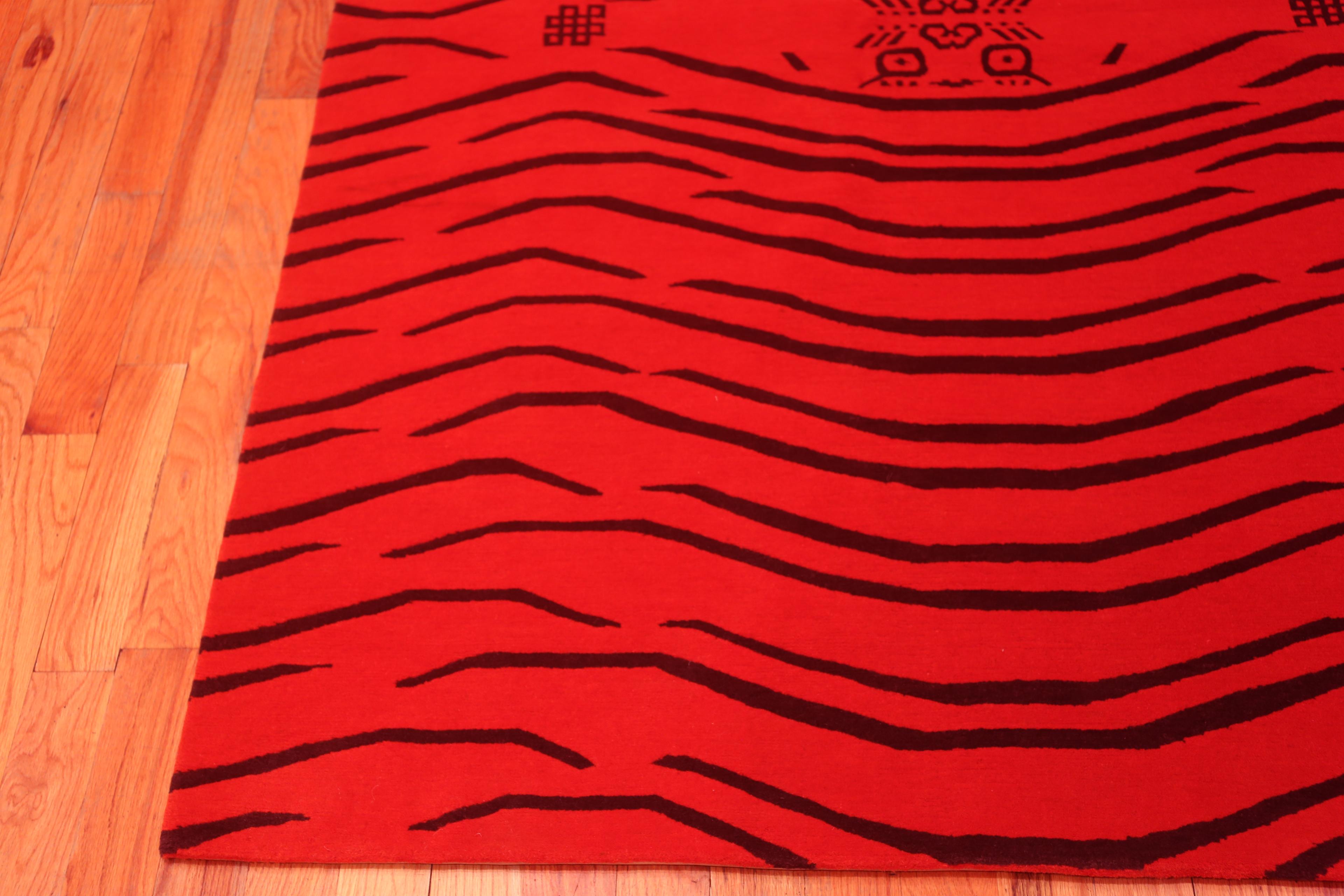 Hand-Knotted Nazmiyal Collection Red & Black Artistic Modern Tiger Design Rug 5'1