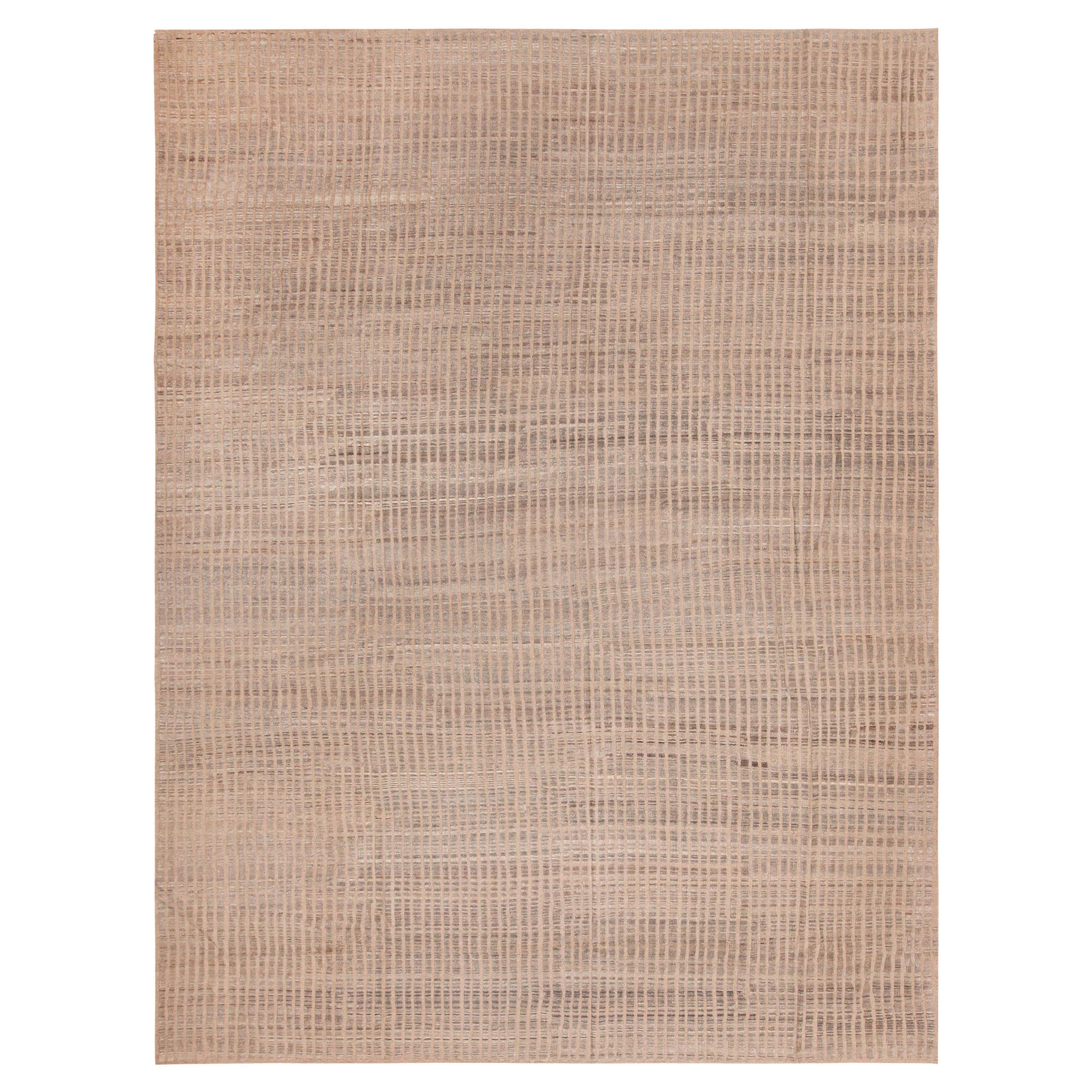 Nazmiyal Collection Room Size Decorative Modern Cream Rug 10'7" x 13'9" For Sale