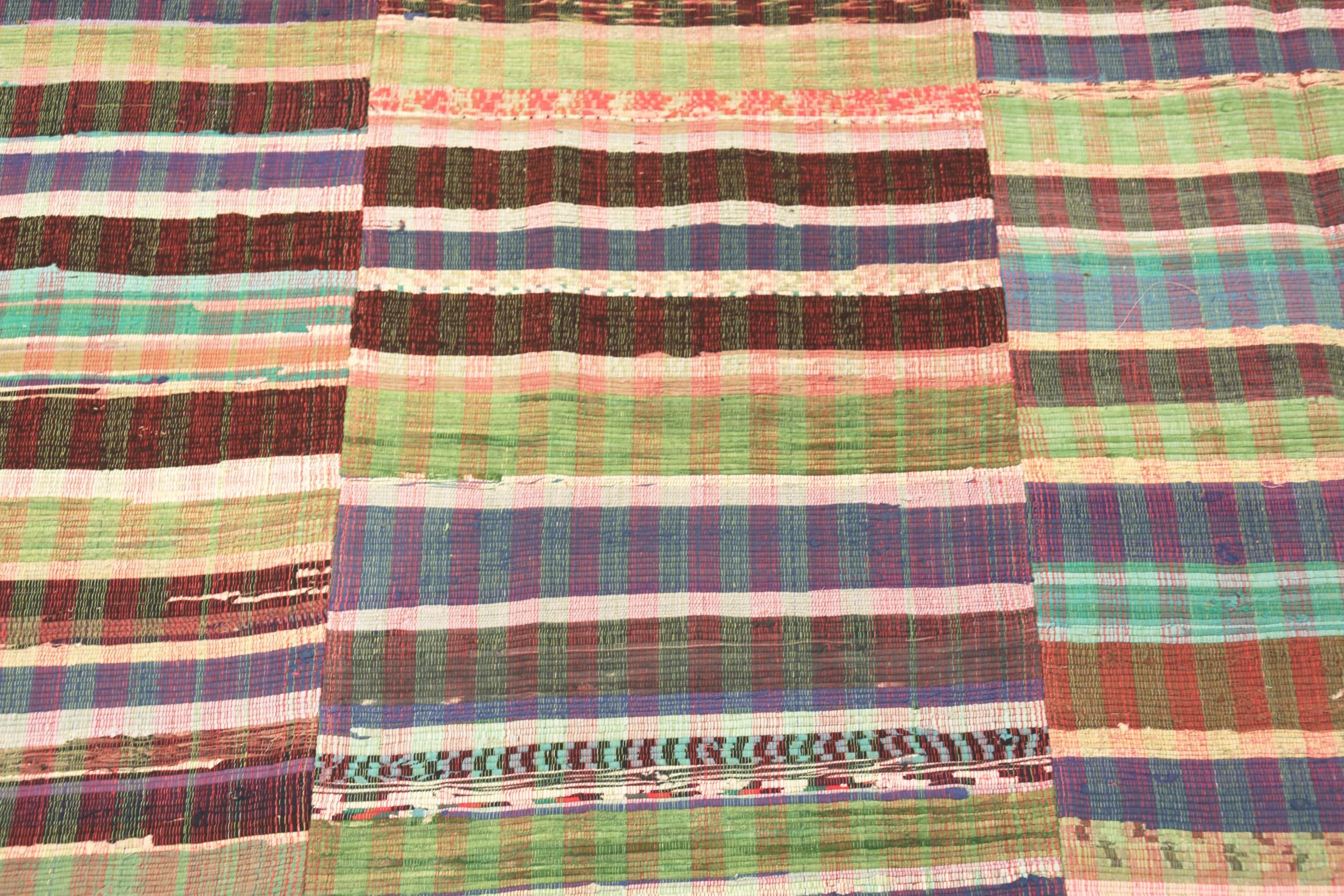 Moderner Rag-Teppich der Nazmiyal-Kollektion in Zimmergröße. 10 Fuß 2 Zoll x 14 Fuß (21. Jahrhundert und zeitgenössisch) im Angebot