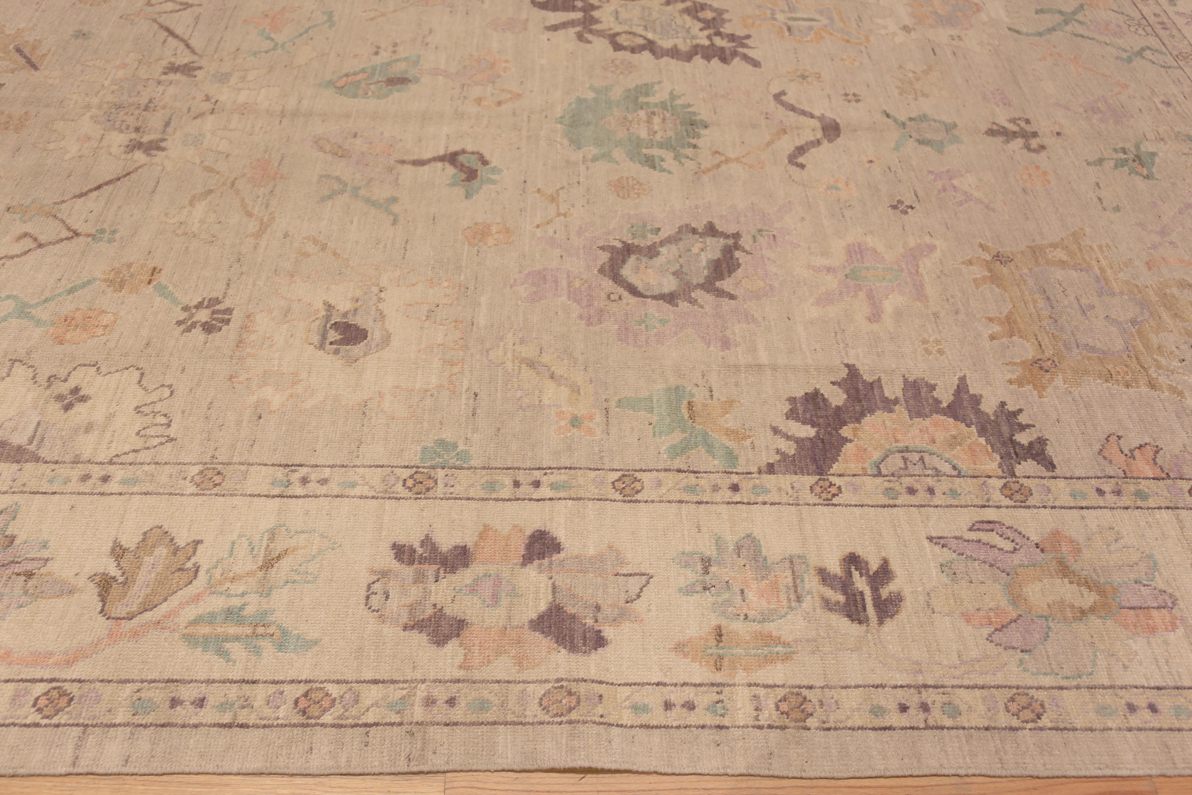 Moderner türkischer Oushak-Design-Teppich der Nazmiyal Kollektion in Zimmergröße 10'4