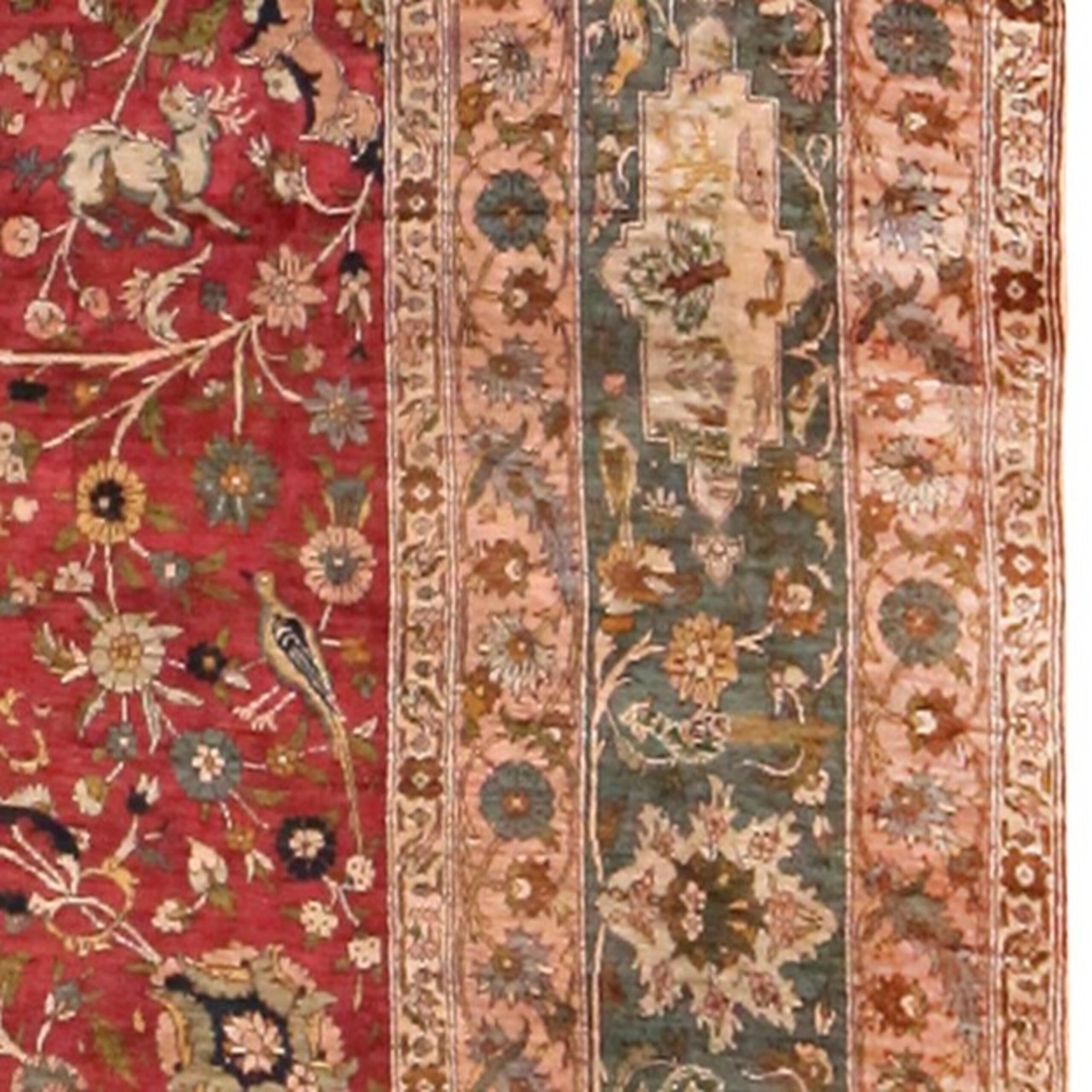 Silk Antique Indian Mughal Rug. 4 ft 1 in x 6 ft 2 in For Sale 4