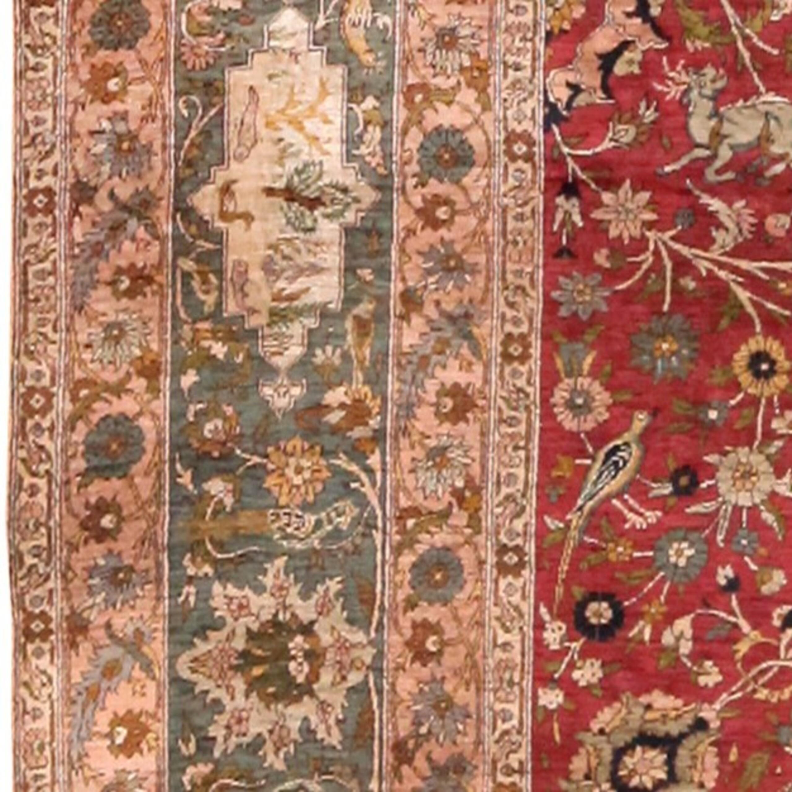 Agra Silk Antique Indian Mughal Rug. 4 ft 1 in x 6 ft 2 in For Sale