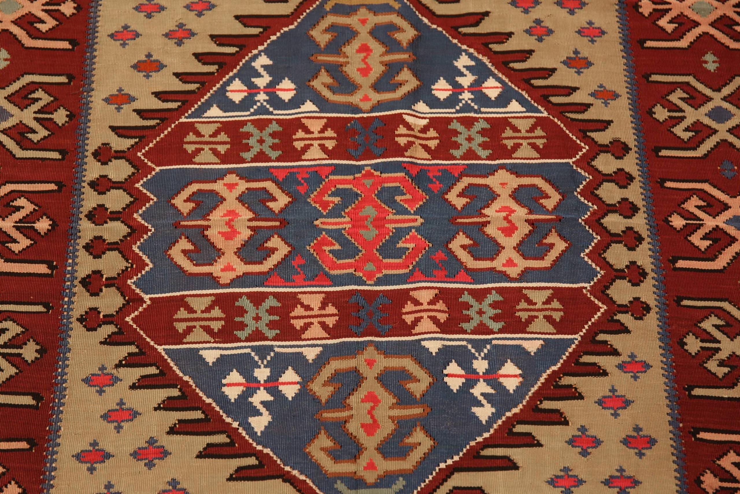 Kilim turc en soie, Pays d'origine : Tapis turcs anciens, Circa date : 1930's