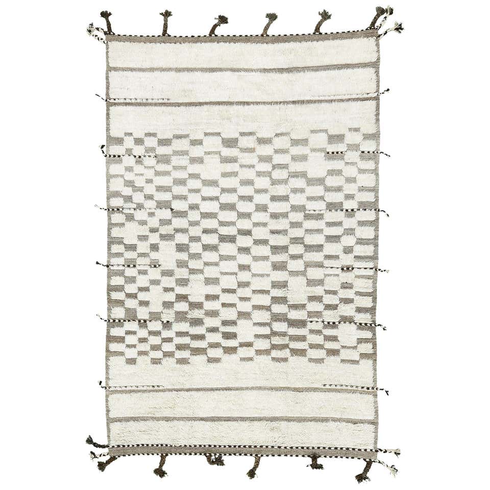 Nazmiyal Collection Soft Ivory Modern Boho Chic Rug 5 ft 10 in x 9 ft 2 ...