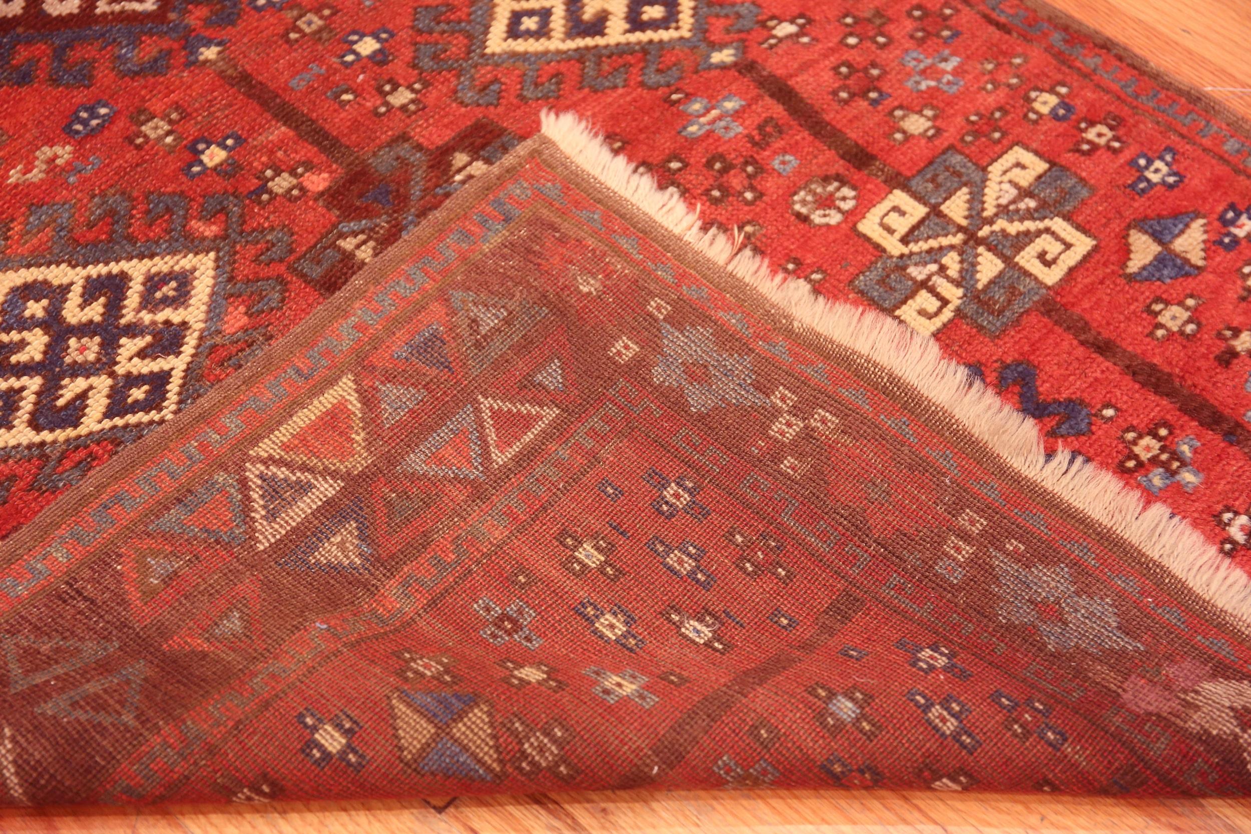 Nazmiyal Collection Tribal Anatolian Läufer Teppich 2 ft 11 in x 8 ft 4 in im Angebot 2