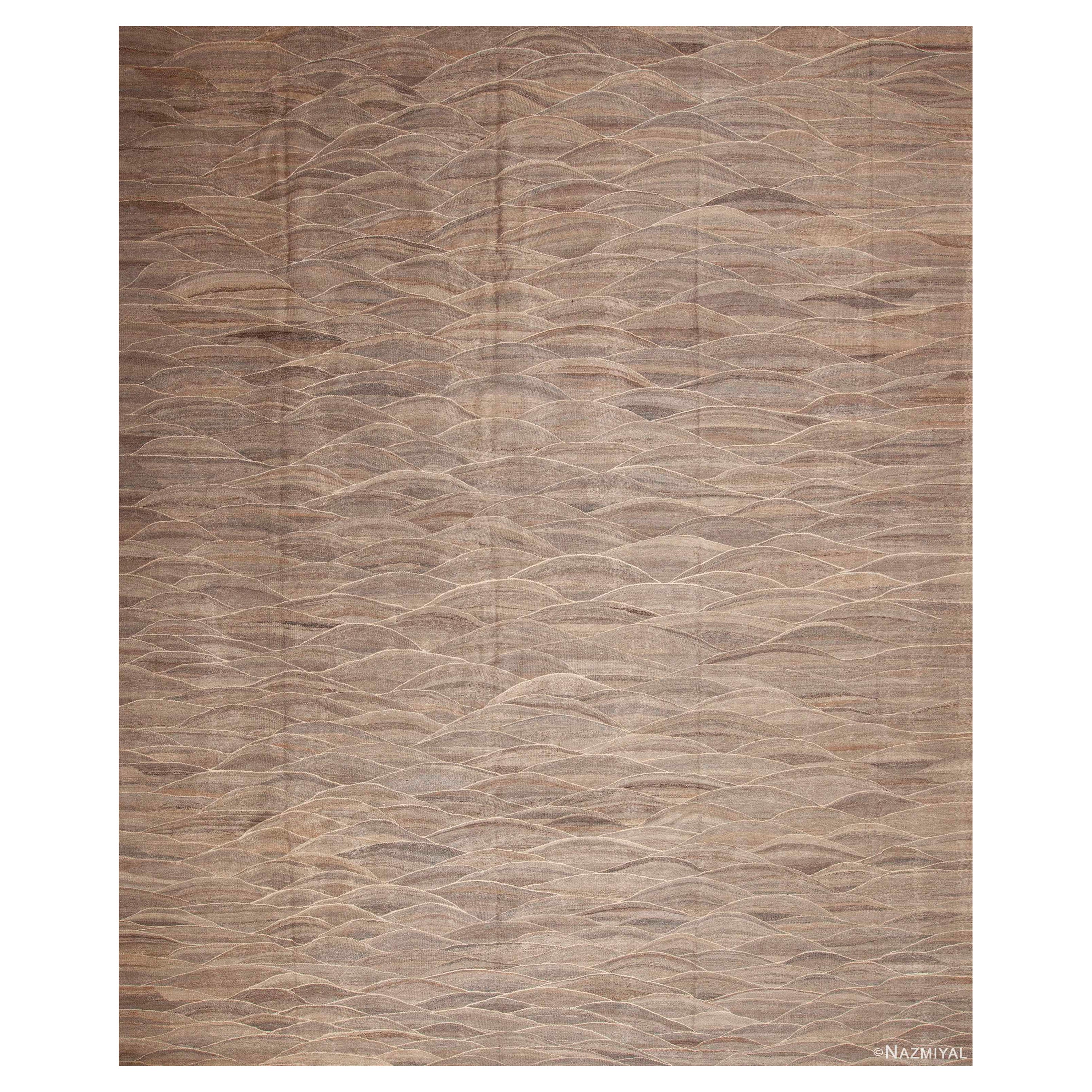 Tapis Kilim moderne tissé à plat de la collection Nazmiyal à motif d'éventail tribal 13' x 15'7" en vente