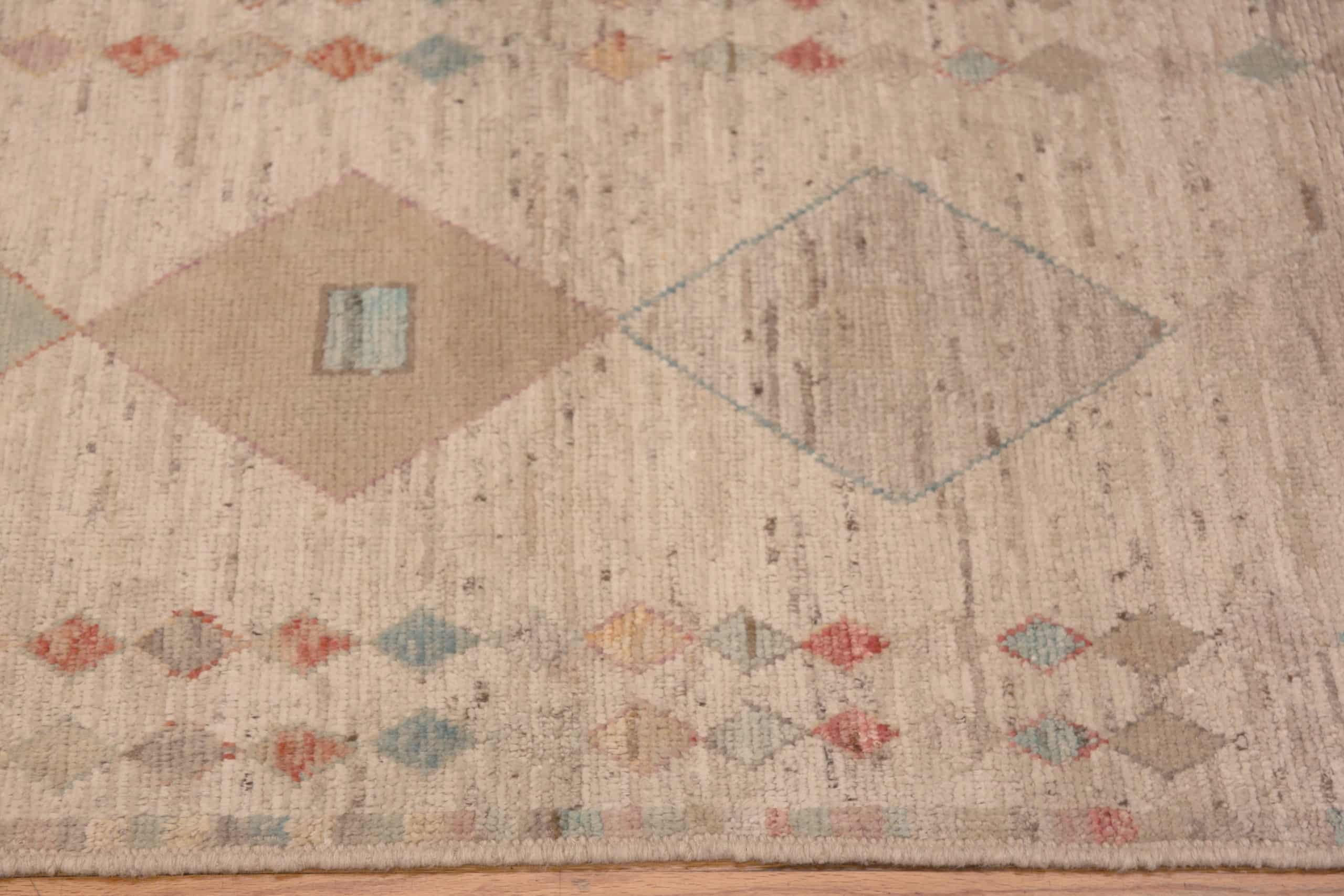 Amazing Tribal Geometric Diamond Design Modern Hallway Long And Narrow Runner Rug, Country of origin: Central Asia, Circa date: Modern Rugs 