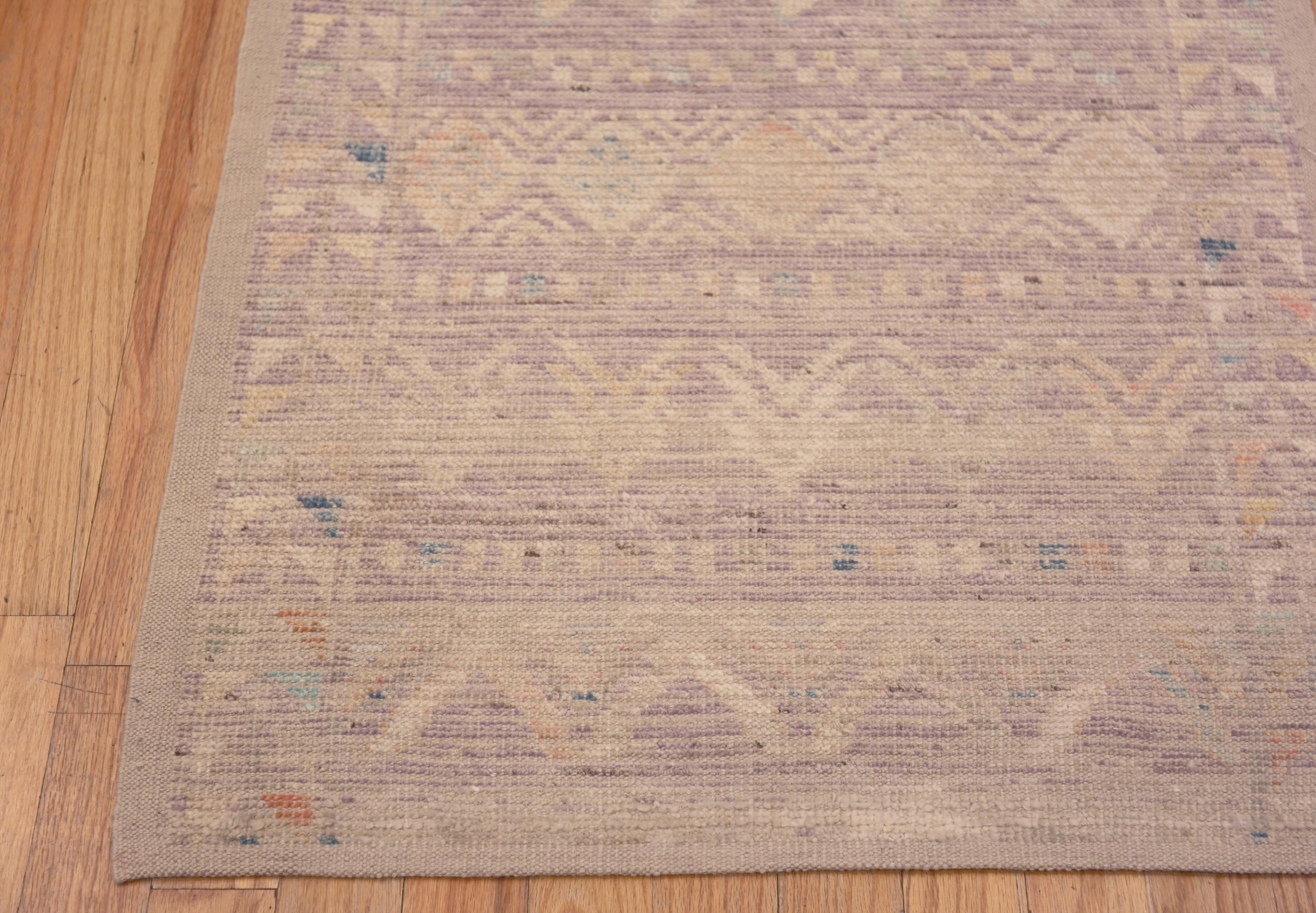 Centrasiatique Tapis de couloir tribal géométrique pastel moderne de la collection Nazmiyal, 3' x 13'2