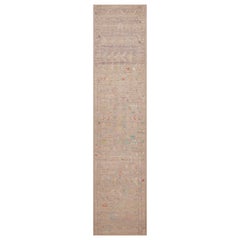 Tappeto Runner Tribale Geometrico Pastello Moderno della Collection Nazmiyal 3' x 13'2"
