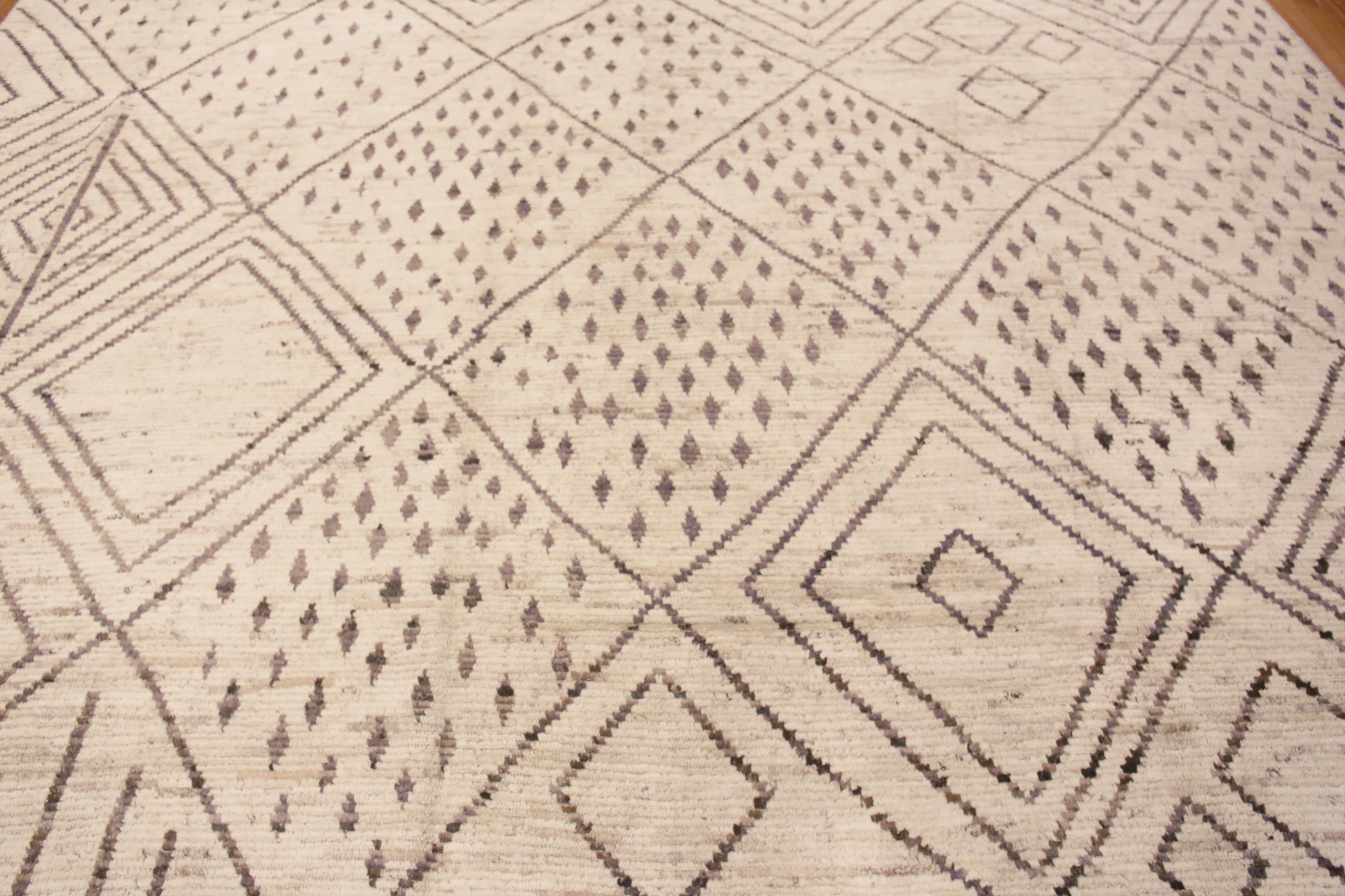 Schöne große Stammes-geometrische marokkanische Berber Bani Ourain Design Area Rug, Herkunftsland: Zentralasien, Entstehungszeit: Modern Rugs