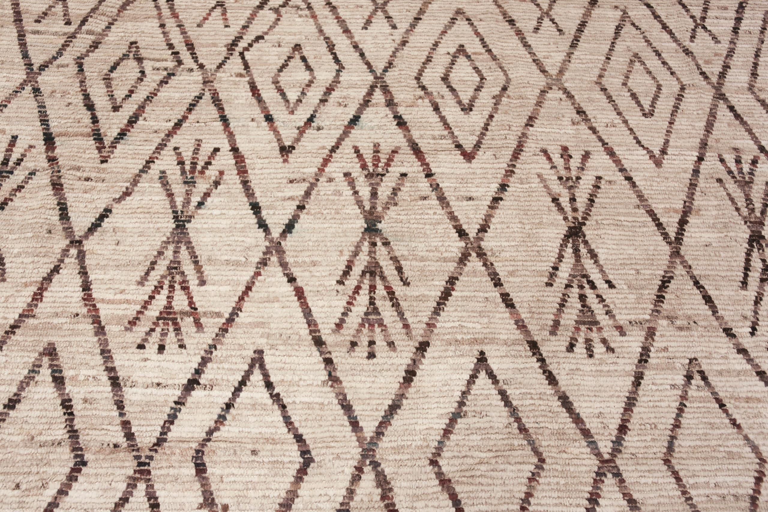 Nazmiyal Kollektion Stammeskunst Marokkanischer Berber Beni Ourain Moderner Teppich 10'5