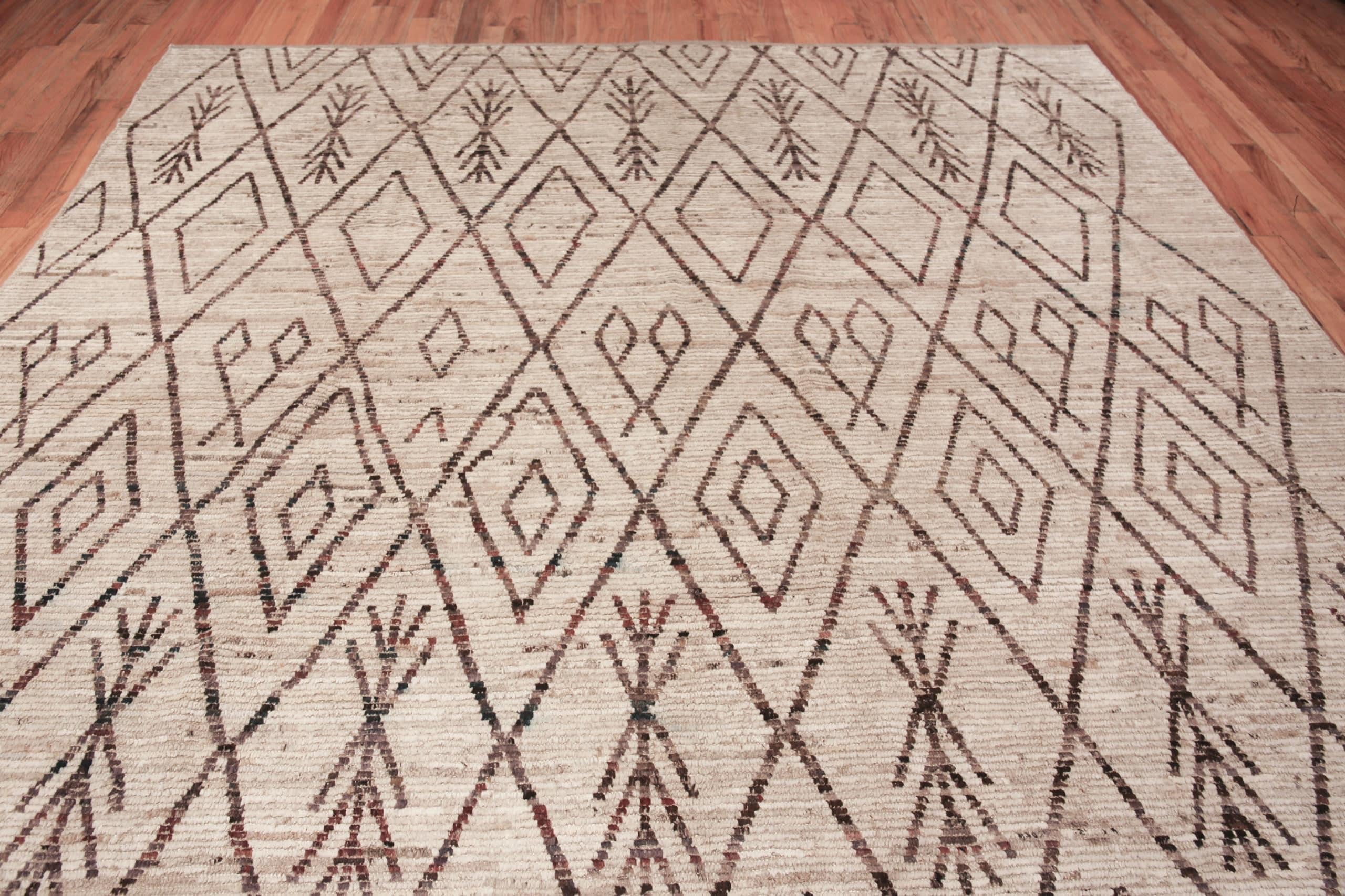Nazmiyal Collection Tribal Moroccan Berber Beni Ourain Modern Rug 10'5