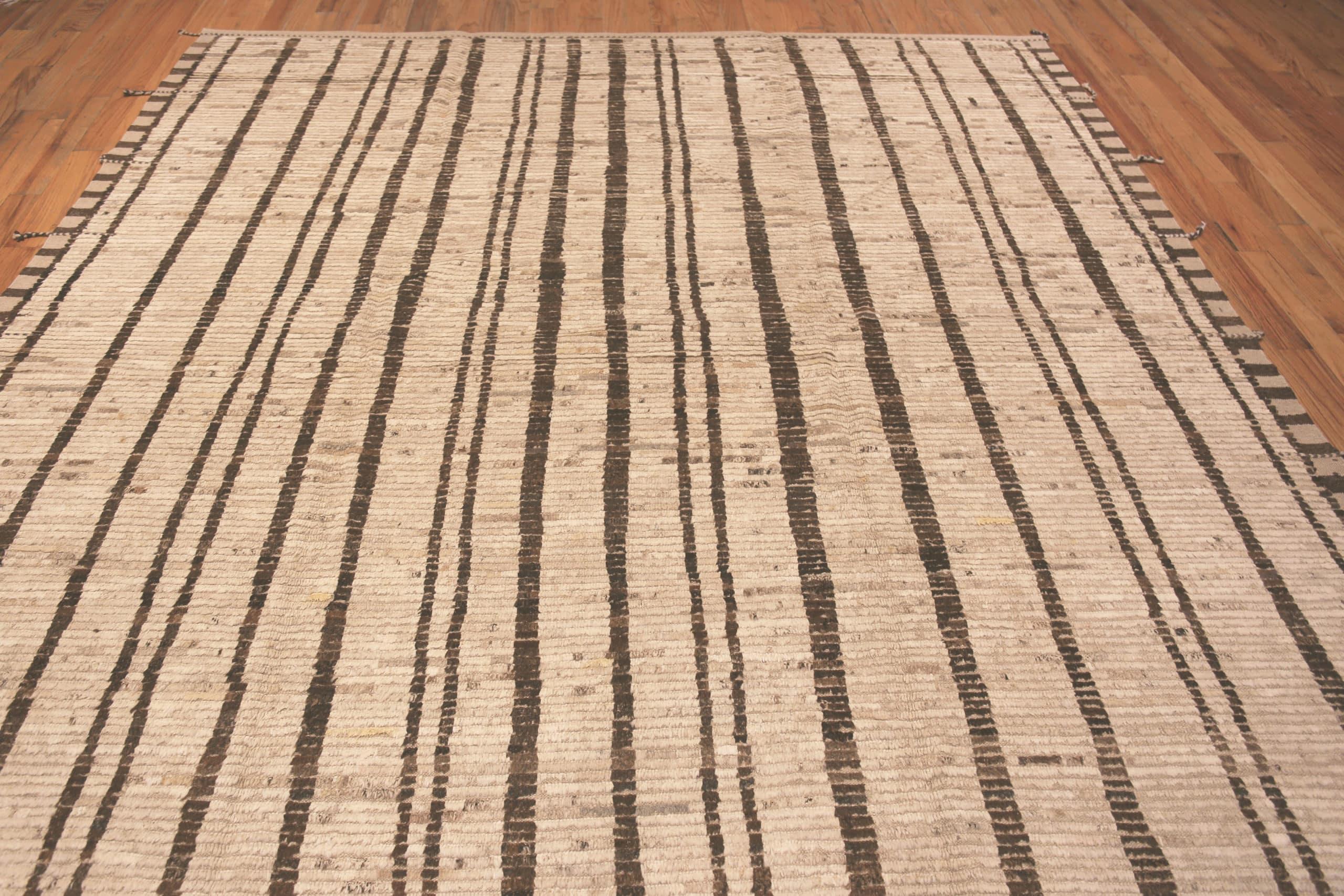 Nazmiyal Collection Tribal Stripe Design Contemporary Rug. Country of Origin: Central Asia, Circa date: Modern
 

