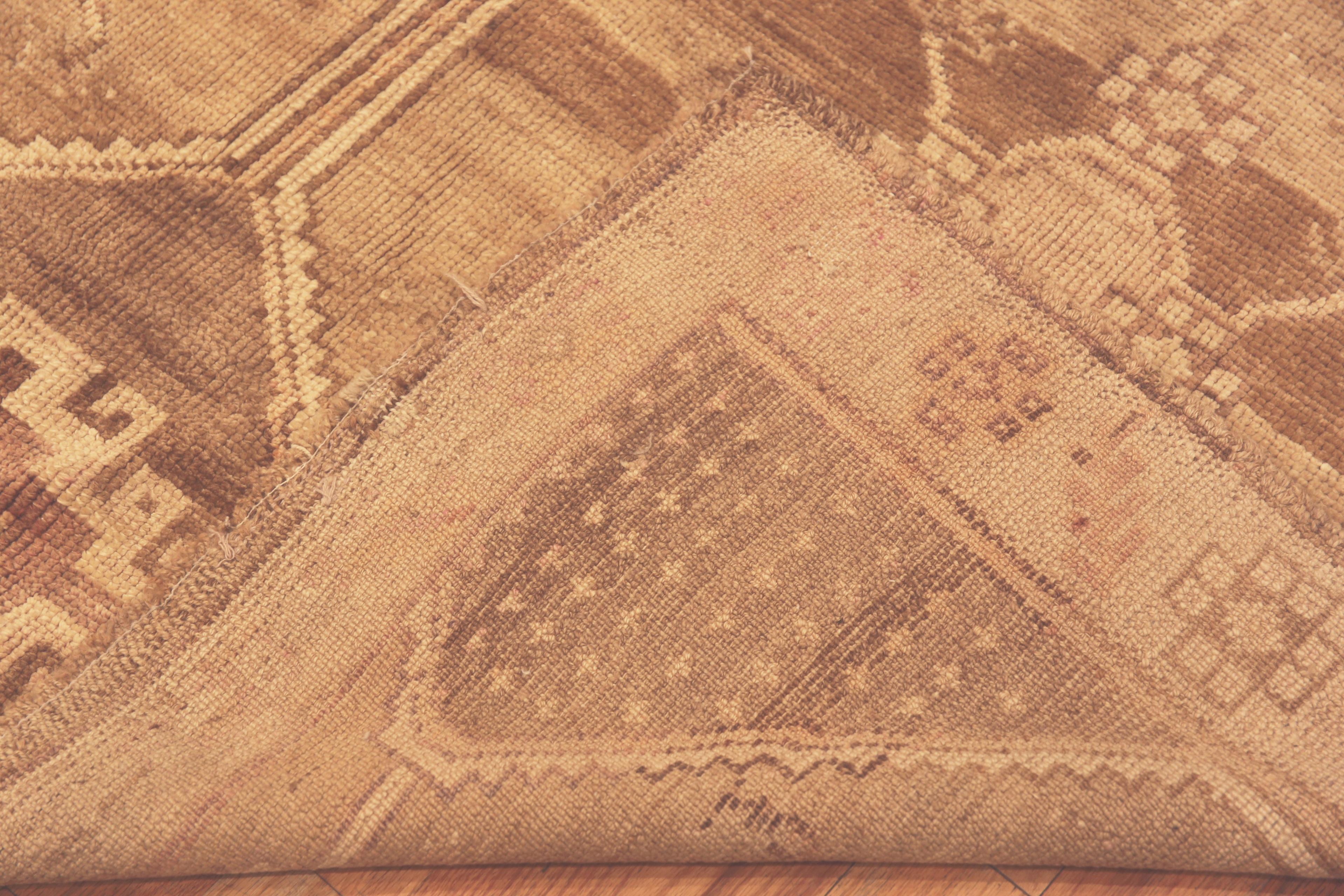 Türkischer Kars Vintage-Teppich.  6 Fuß 2 Zoll x 13 Fuß 5 Zoll im Zustand „Gut“ im Angebot in New York, NY