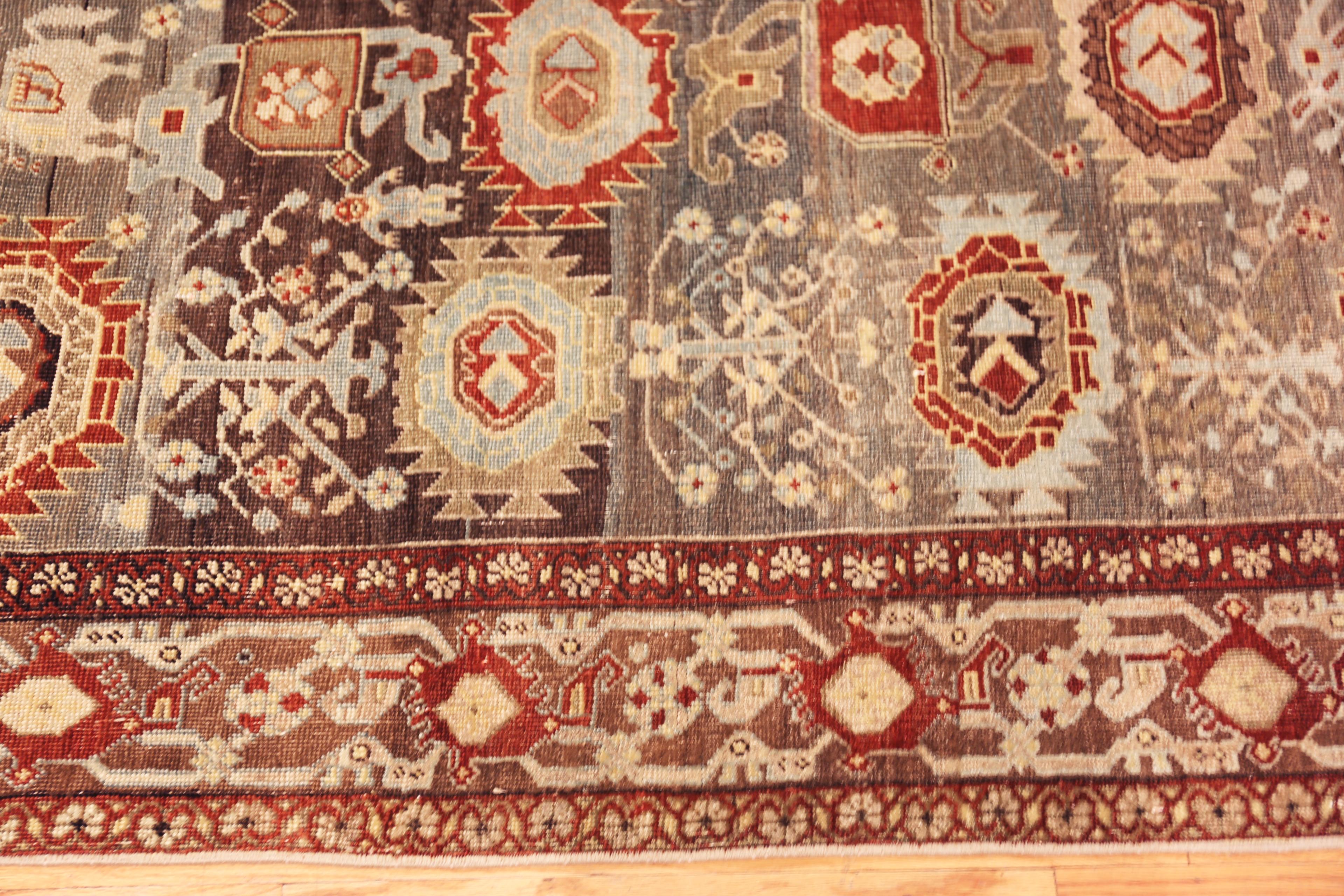 Tappeto Nazmiyal Collection Vintage Bidjar 4 ft x 6 ft 3 in In condizioni buone in vendita a New York, NY
