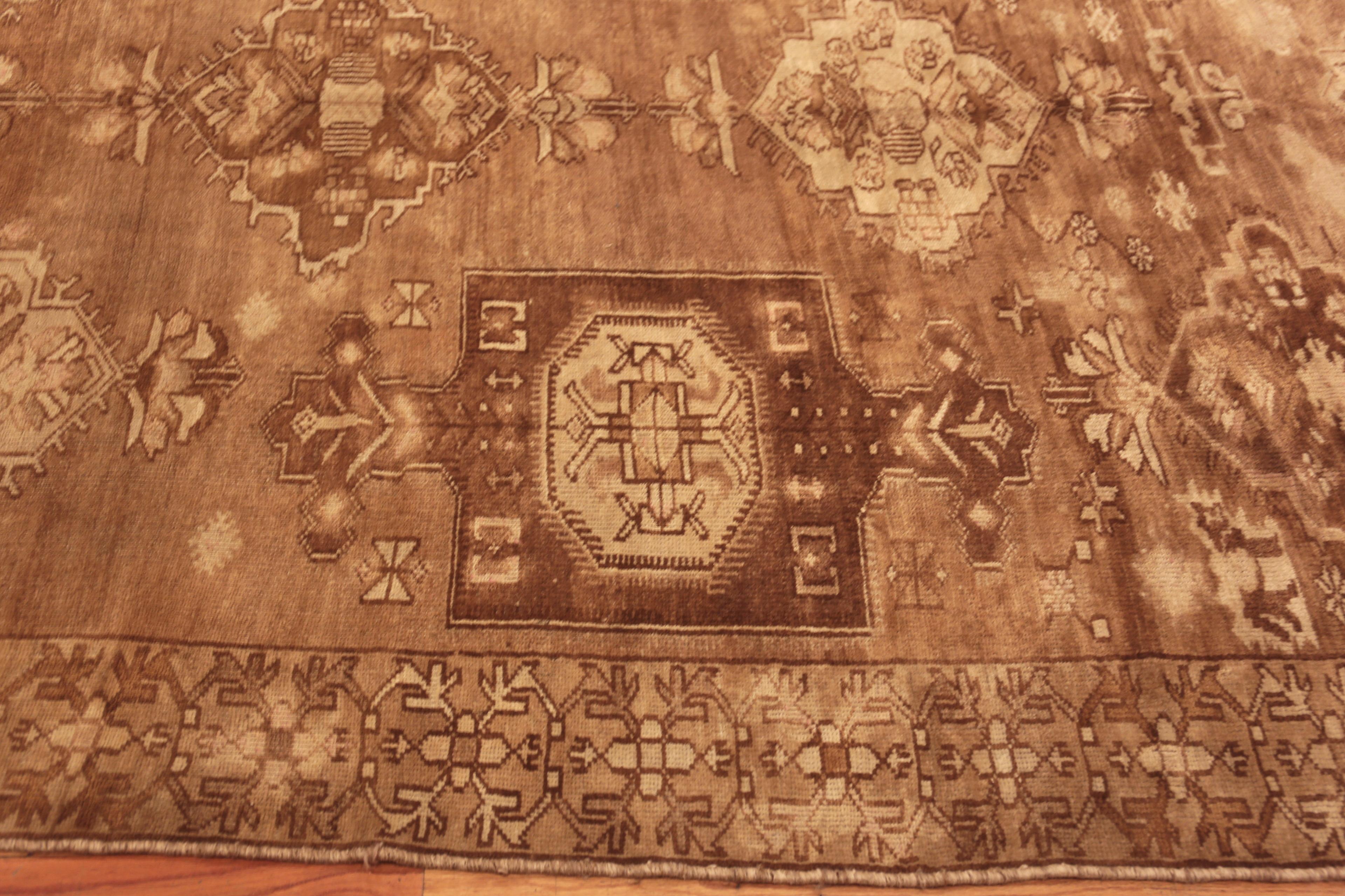 Kars-Teppich aus der Türkei. Größe: 6 Fuß 8 Zoll x 11 Fuß 3 Zoll (Sonstiges) im Angebot