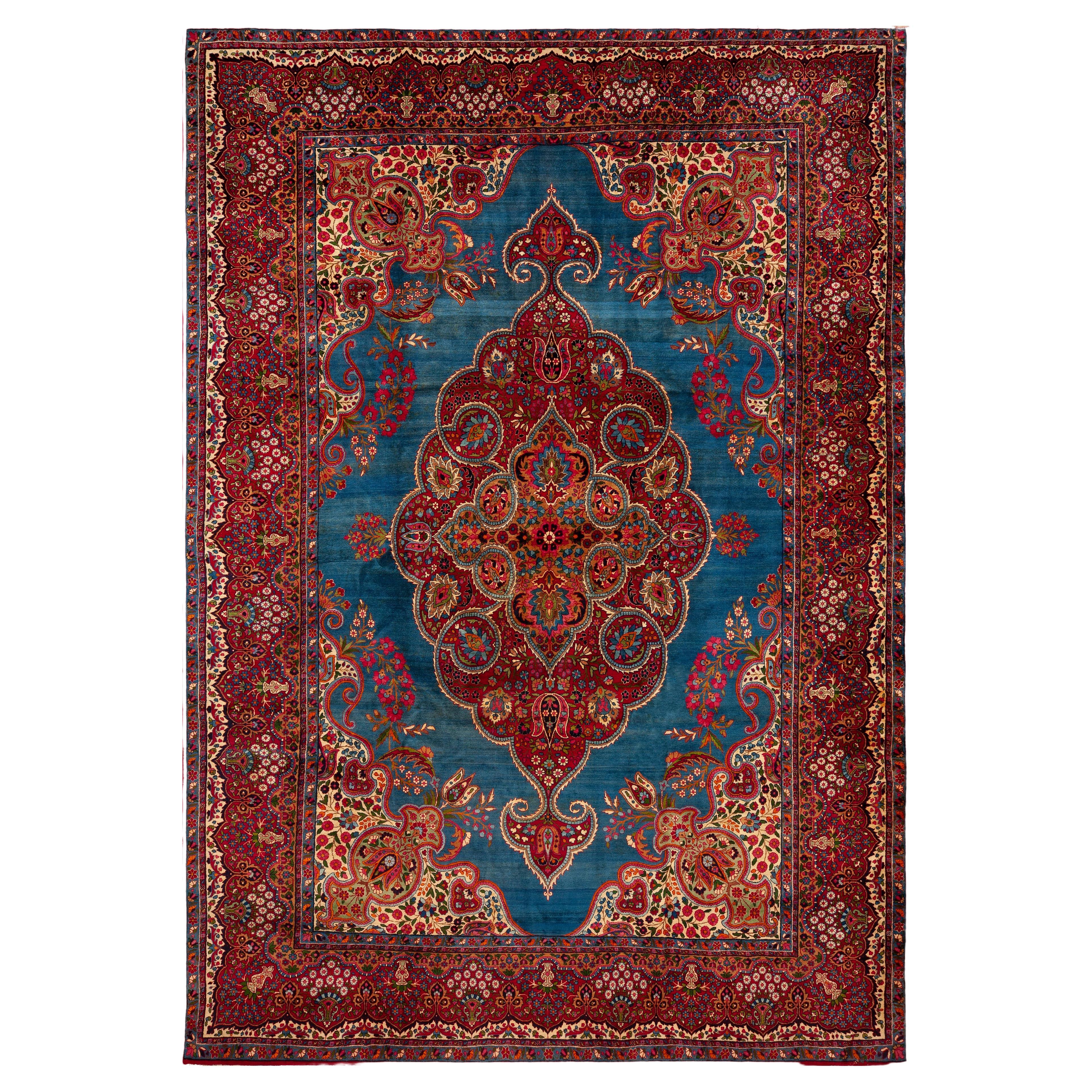 Nazmiyal Collection Vintage Kerman Teppich mit Sapphire Feld 10
 4" x 14
 10" im Angebot