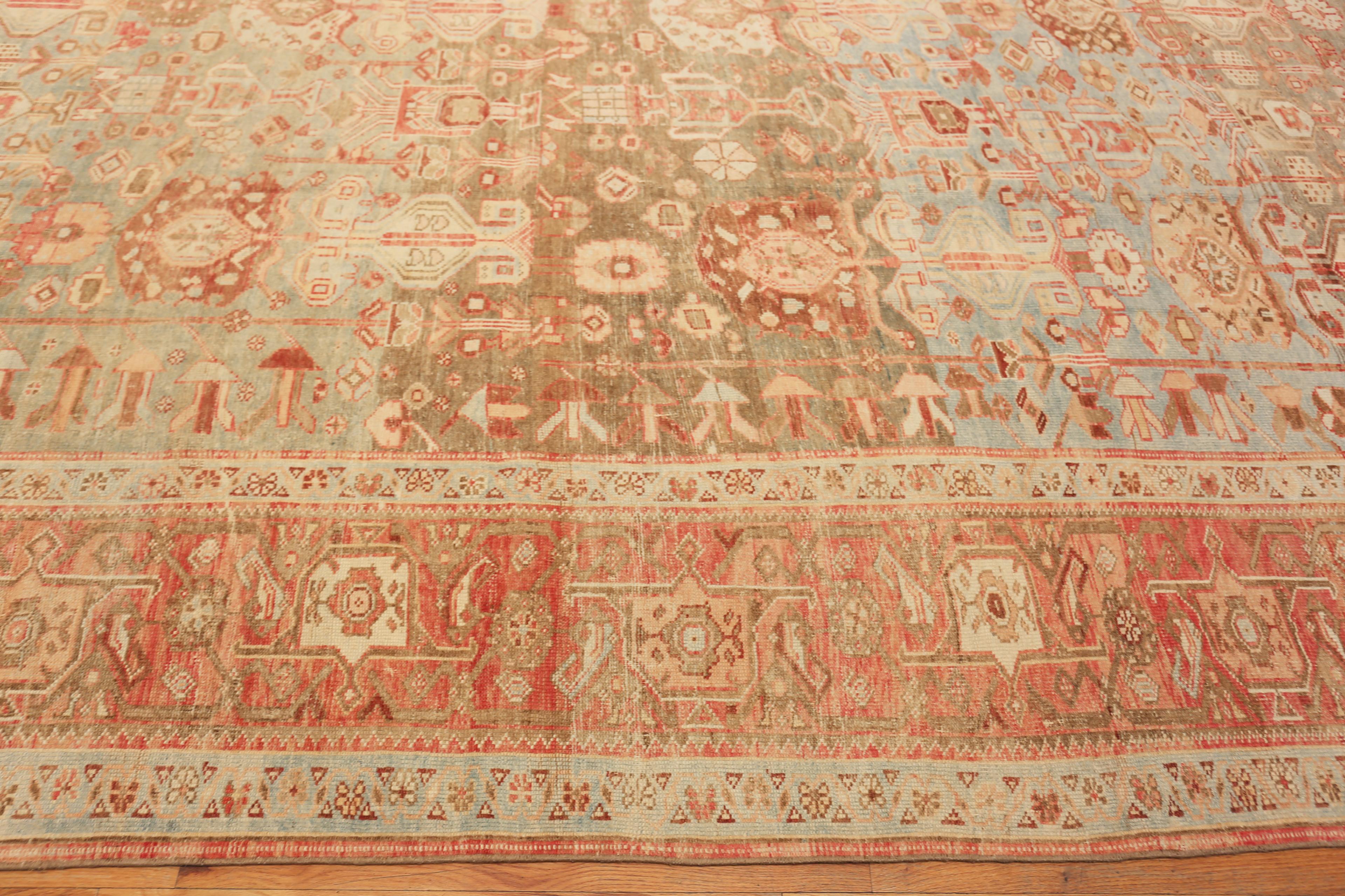 Nazmiyal Collection Vintage Persisch Bakhtiari Teppich 11 ft 4 in x 16 ft 4 in (20. Jahrhundert) im Angebot