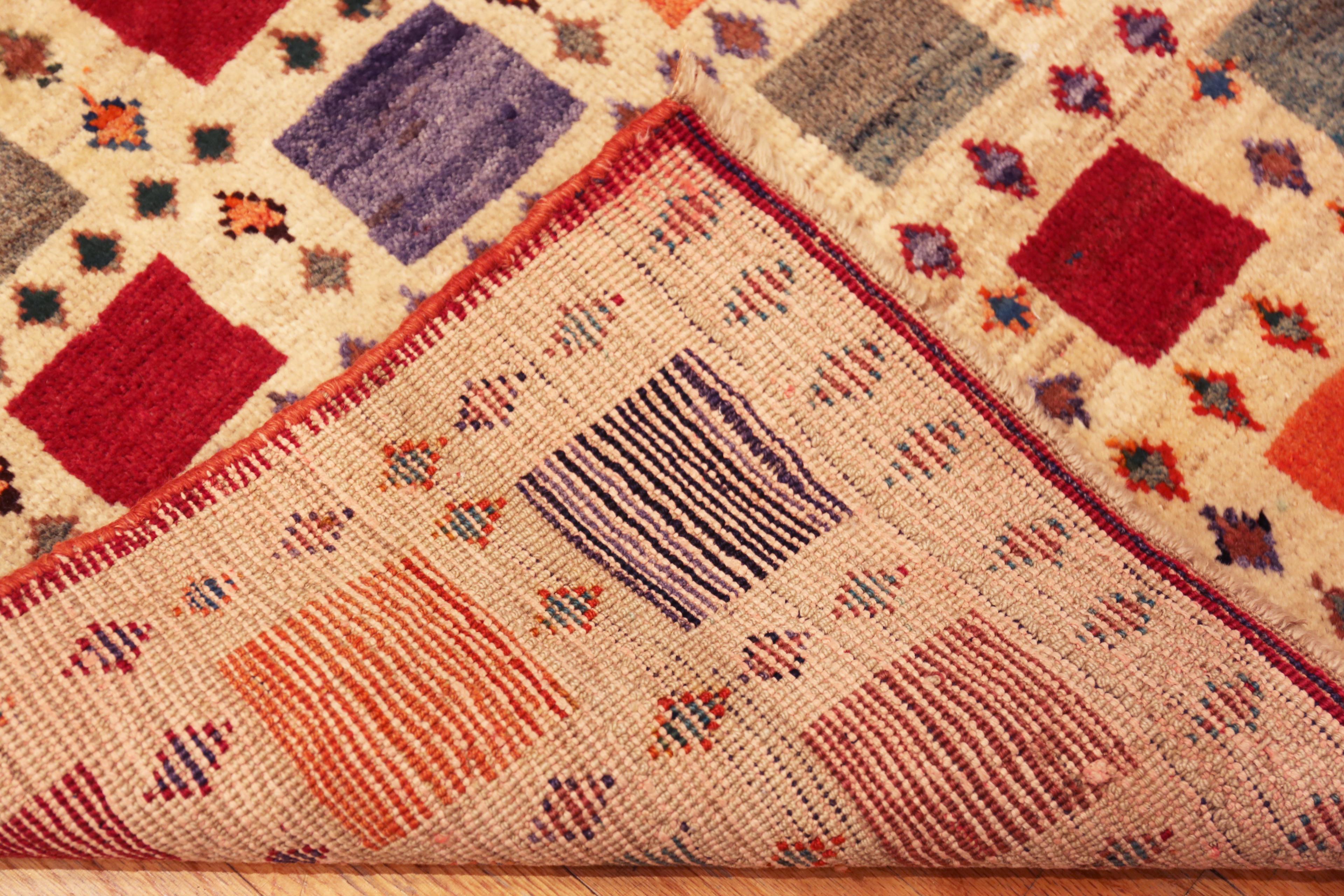 Lana Tappeto Nazmiyal Collection Vintage Persian Gabbeh 2 ft 10 in x 4 ft 2 in in vendita