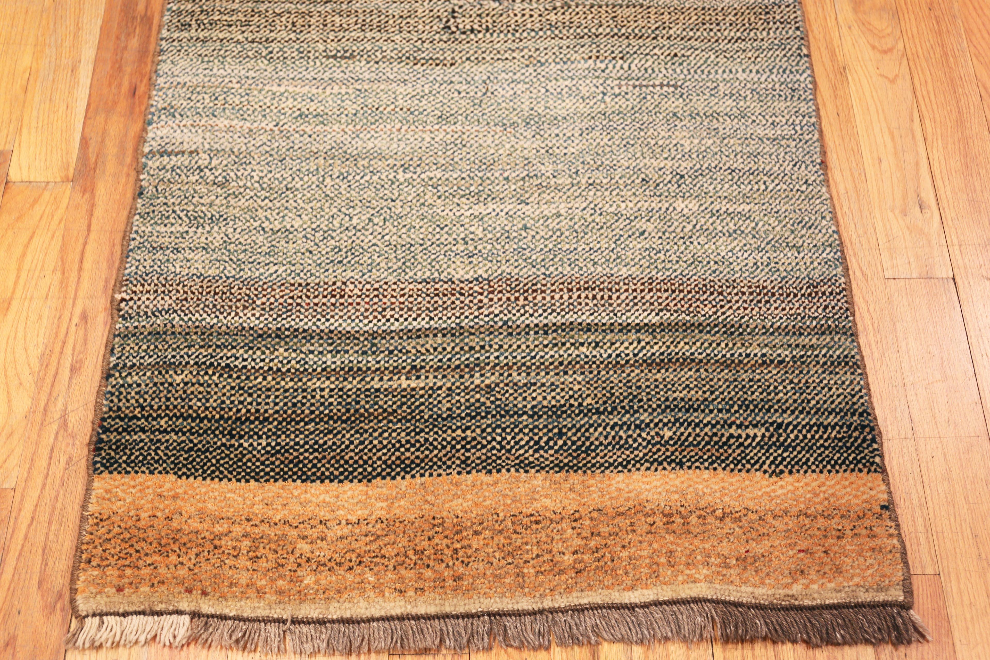 Annodato a mano Tappeto Nazmiyal Collection Vintage Persian Gabbeh 2 ft 10 in x 5 ft 9 in in vendita