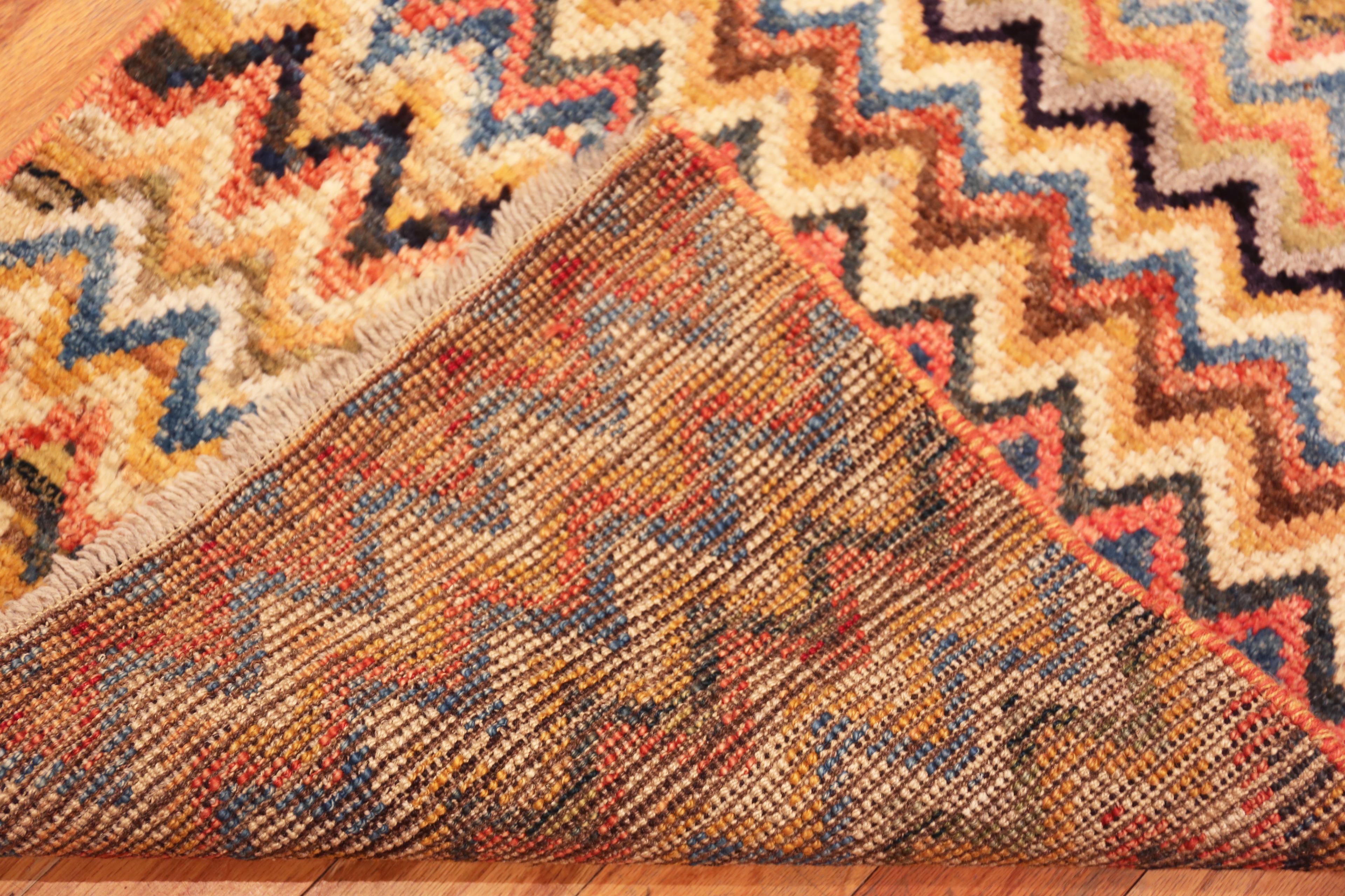 Nazmiyal Collection Vintage Persisch Gabbeh Teppich 2 ft 3 in x 4 ft 2 in im Zustand „Gut“ im Angebot in New York, NY